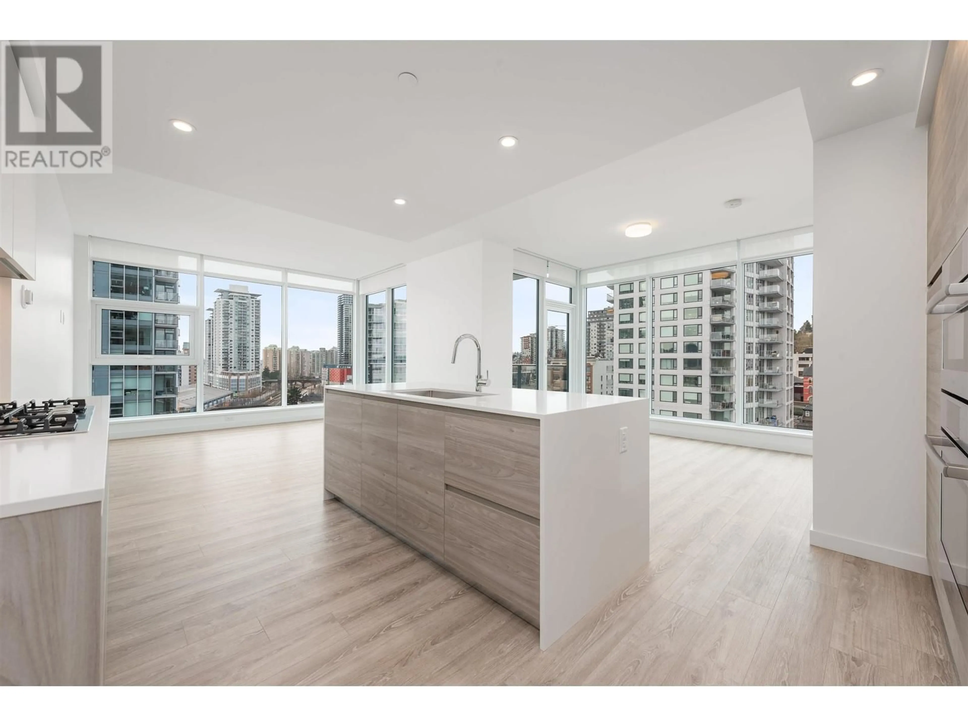 Open concept kitchen, unknown for 904 - 660 QUAYSIDE DRIVE, New Westminster British Columbia V3M0P2