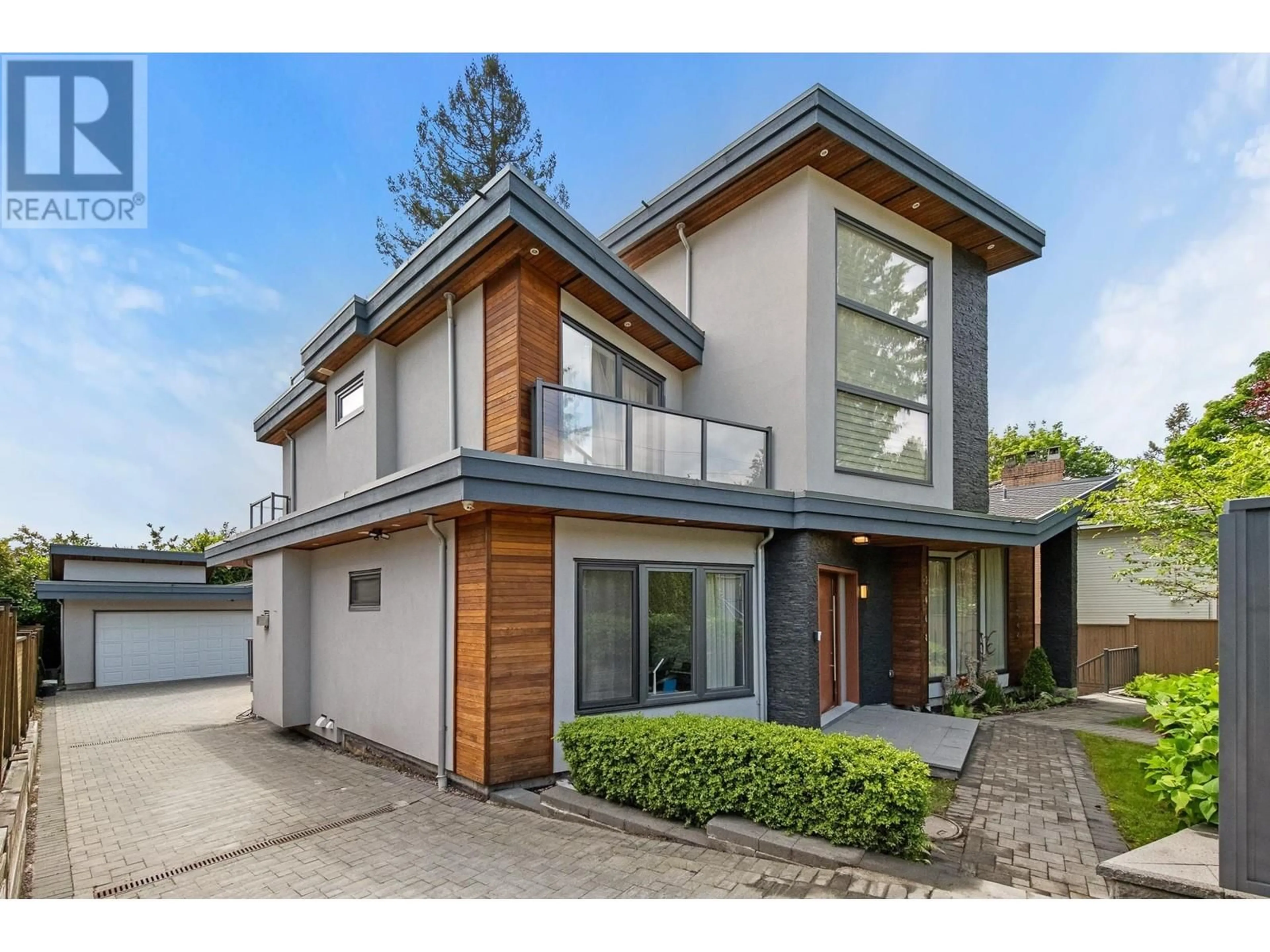 Home with brick exterior material, street for 3068 MARINE DRIVE, Vancouver British Columbia V6N3Y3