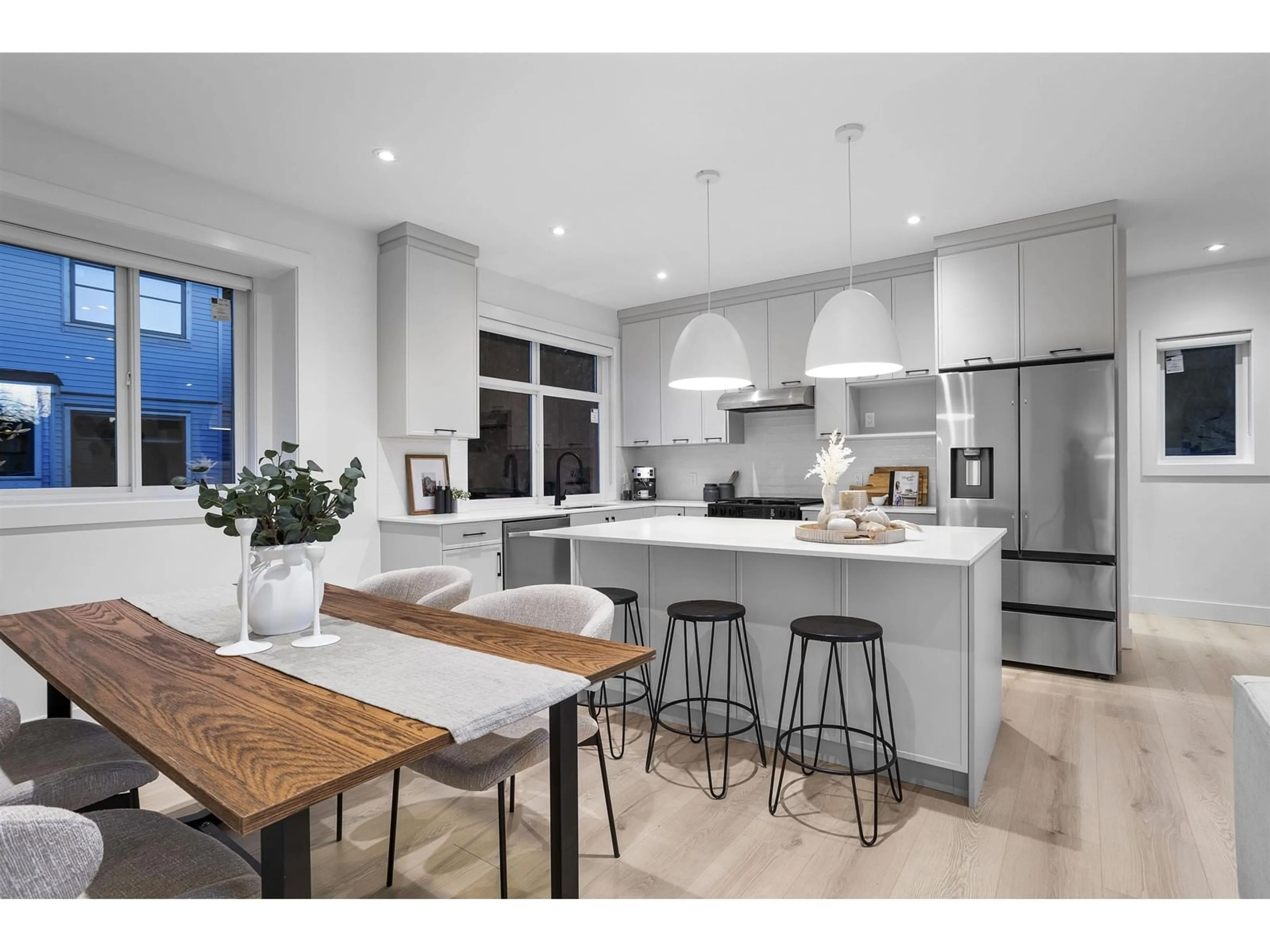 Open concept kitchen, unknown for 1 - 33586 HUGGINS, Abbotsford British Columbia V2S3R4