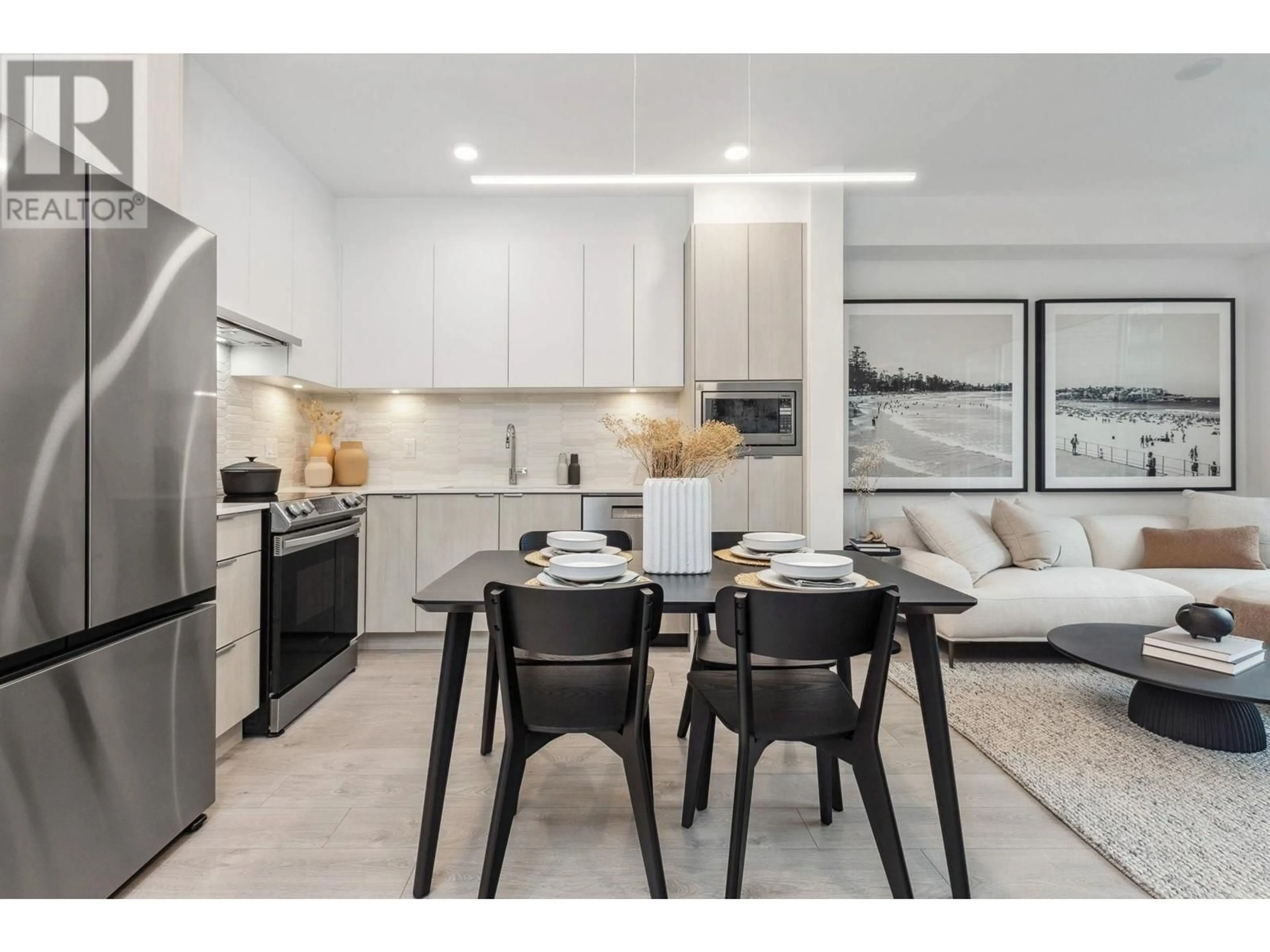 Open concept kitchen, ceramic/tile floor for 124 - 2499 RABBIT DRIVE, Tsawwassen British Columbia V4M0G4