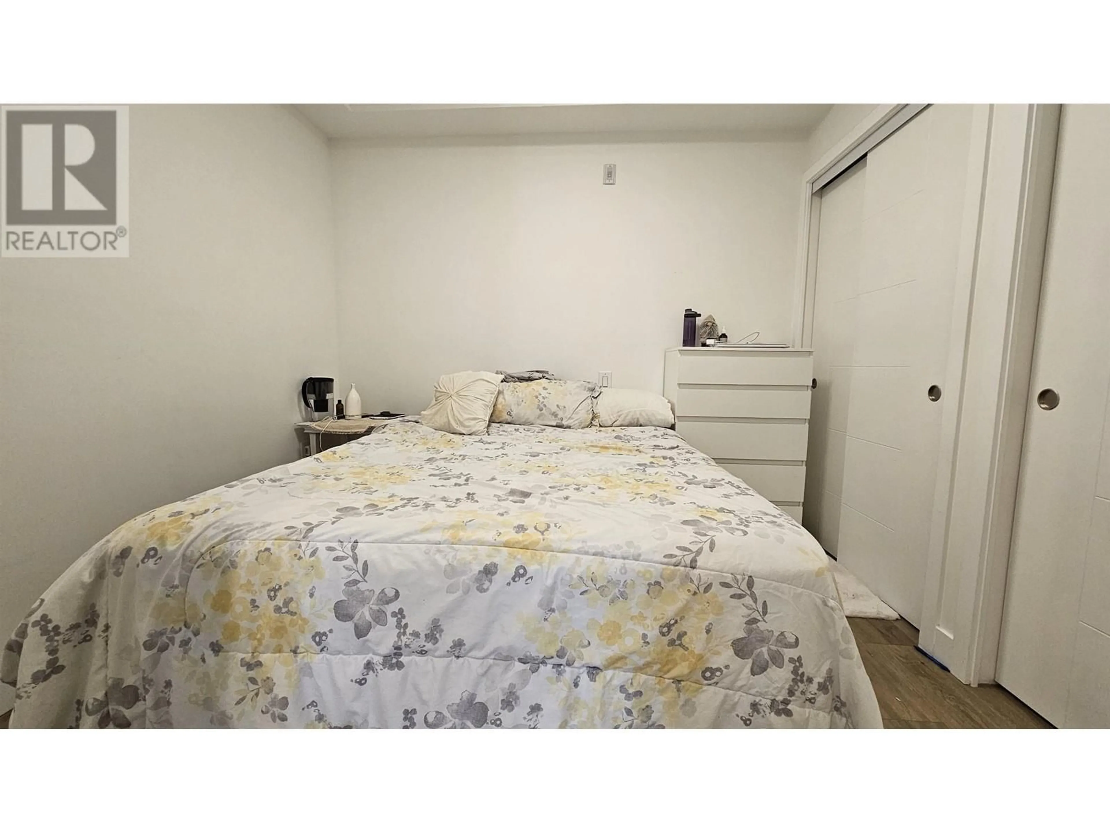 Bedroom with bed, unknown for 122 - 2035 GLENAIRE DRIVE, North Vancouver British Columbia V2P1Y2