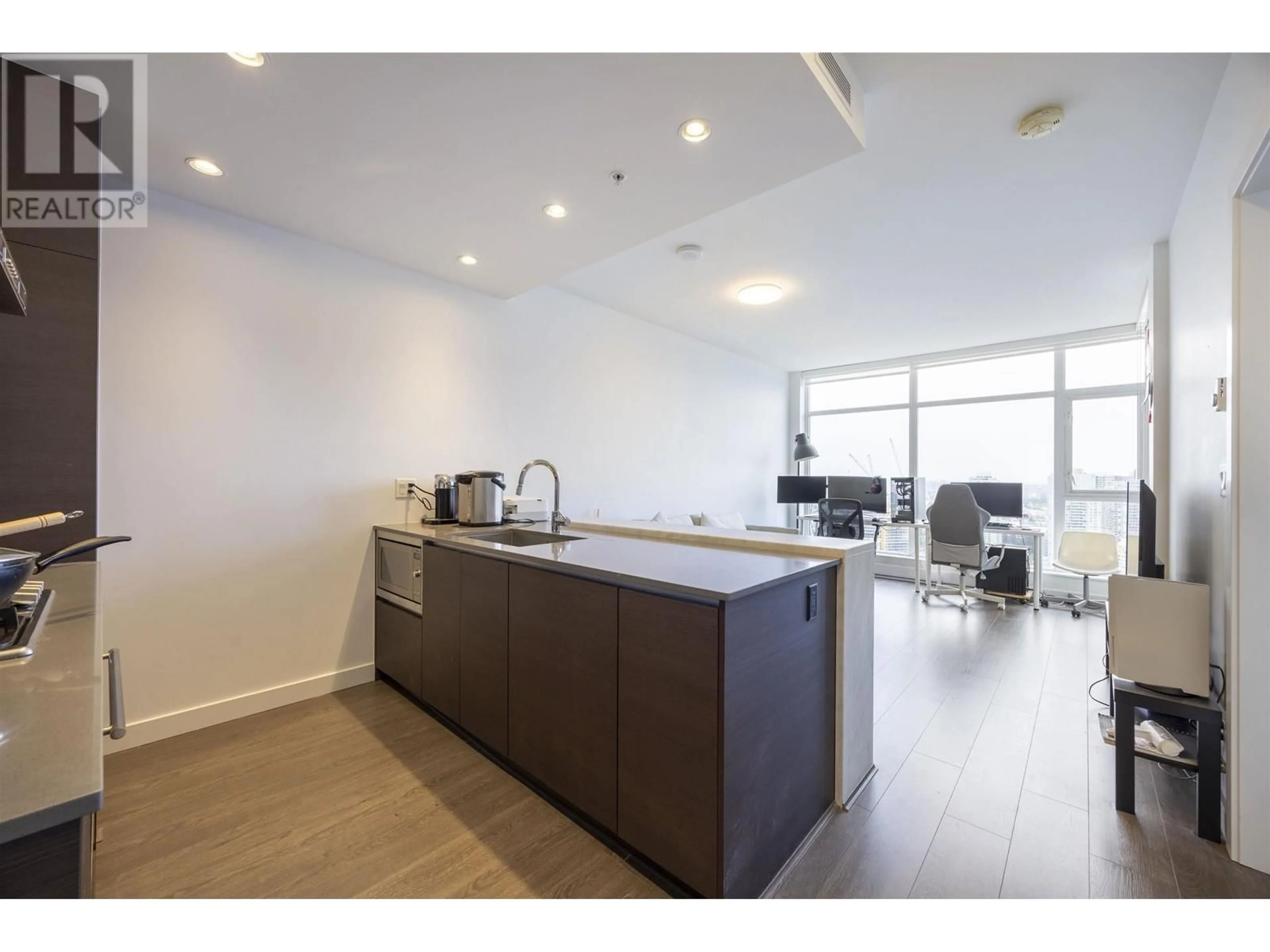 Unknown for 4001 - 4670 ASSEMBLY WAY, Burnaby British Columbia V5H0H3