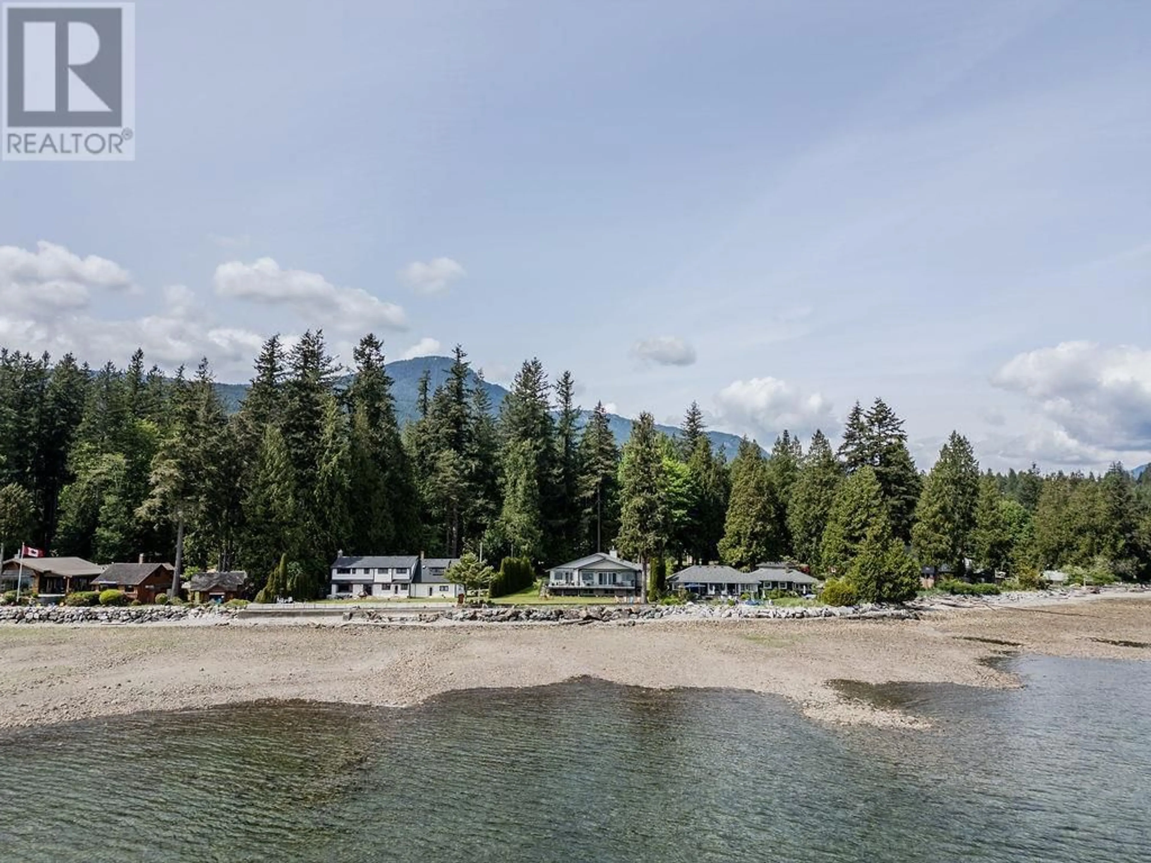 Blurry image for 1376 BURNS ROAD, Gibsons British Columbia V0N1V1