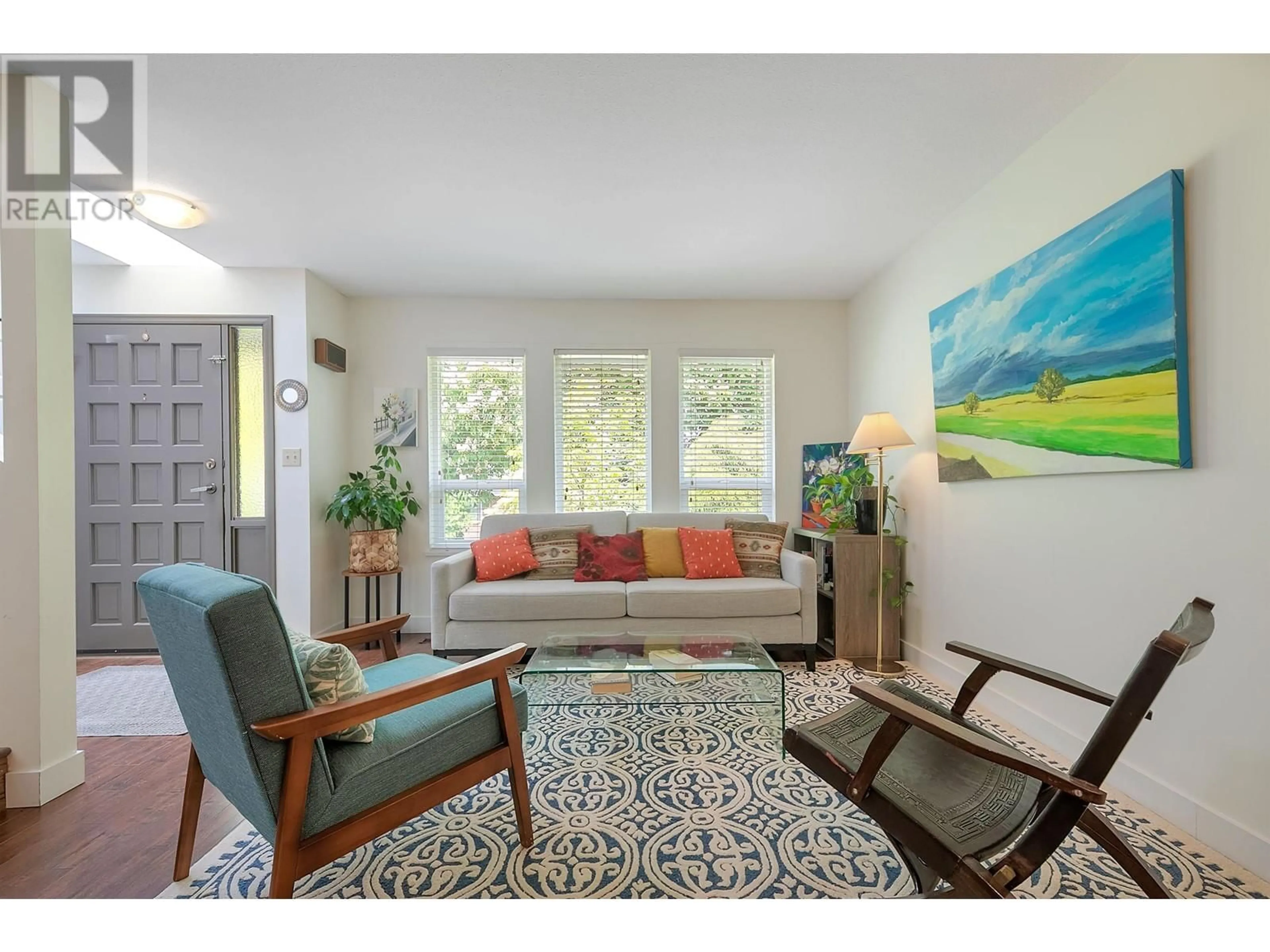 Living room with furniture, unknown for 2118 14TH AVENUE, Vancouver British Columbia V6K2V7