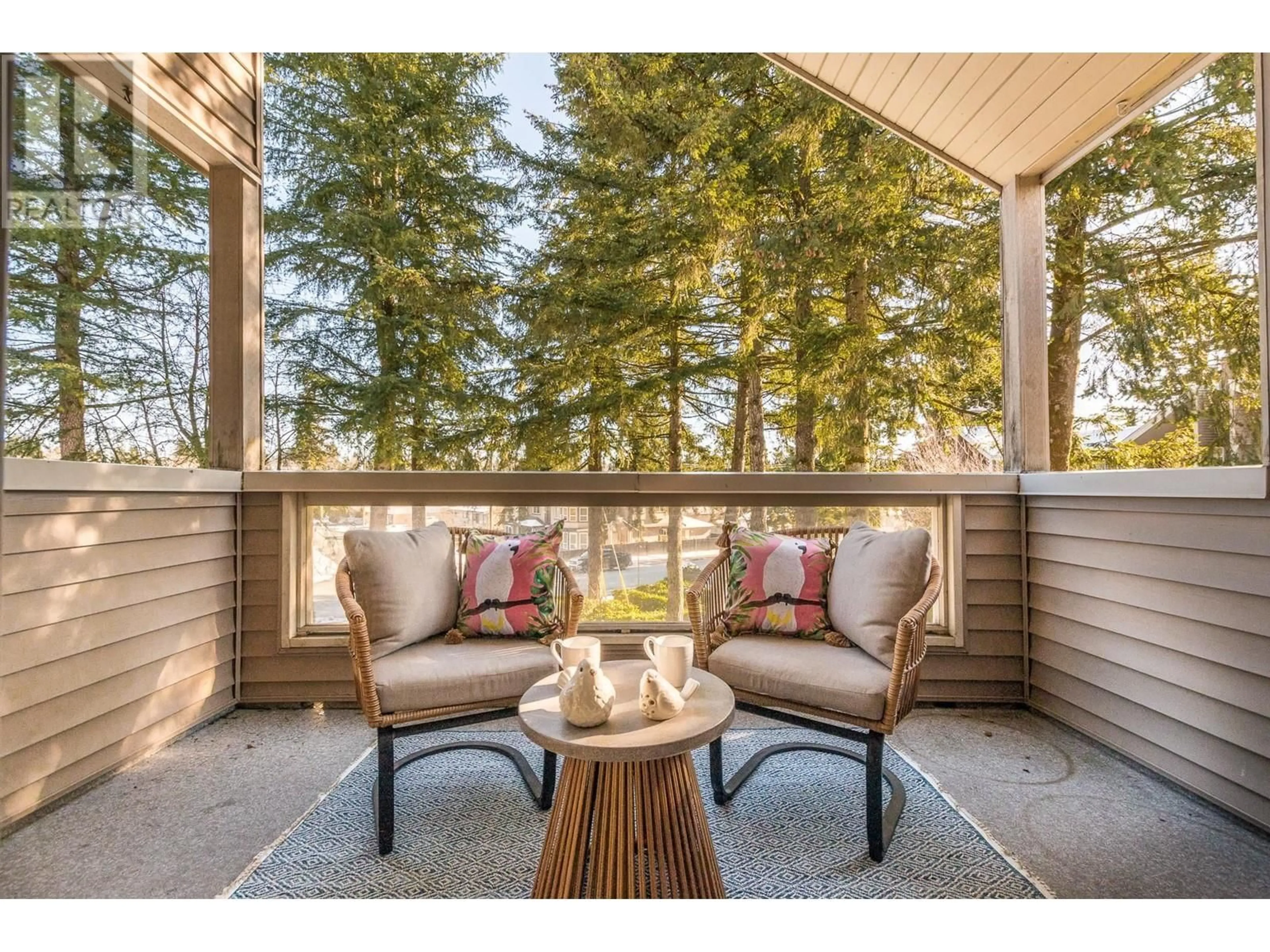 Patio, forest/trees view for 302 - 932 ROBINSON STREET, Coquitlam British Columbia V3J7R8