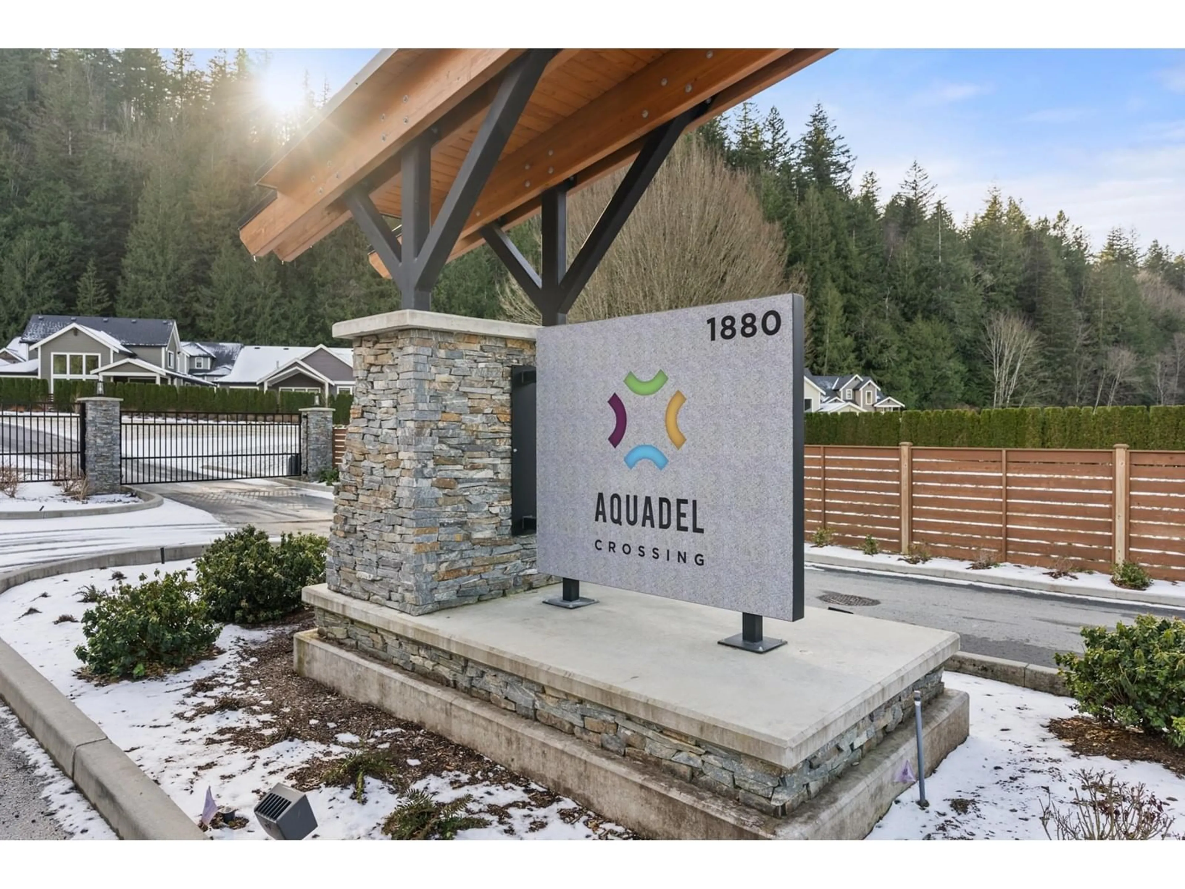 Lobby for 84 - 1880 COLUMBIA VALLEY ROAD, Cultus Lake British Columbia V2R6G8