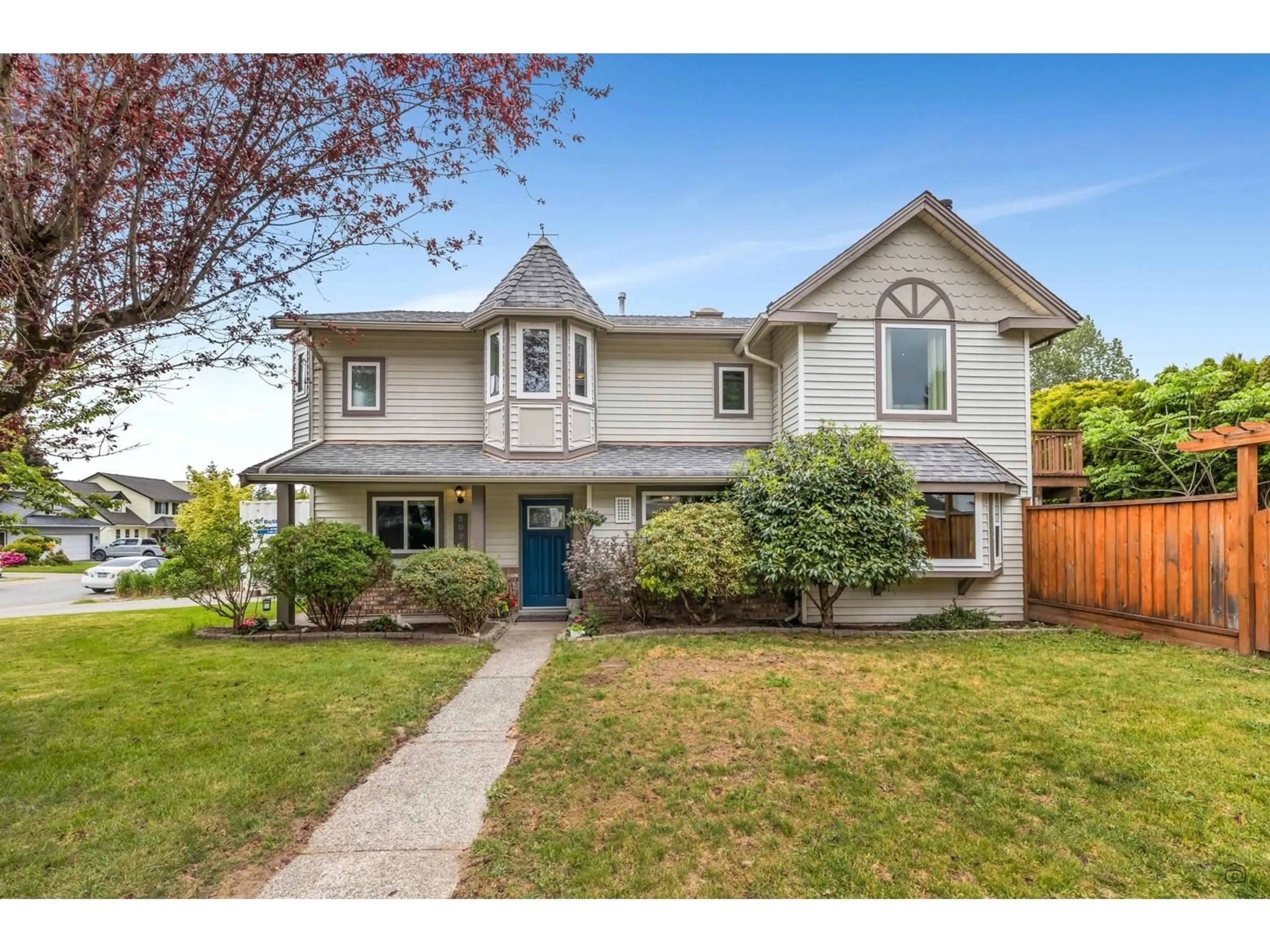 Home with vinyl exterior material, street for 20981 93A, Langley British Columbia V1M1R8