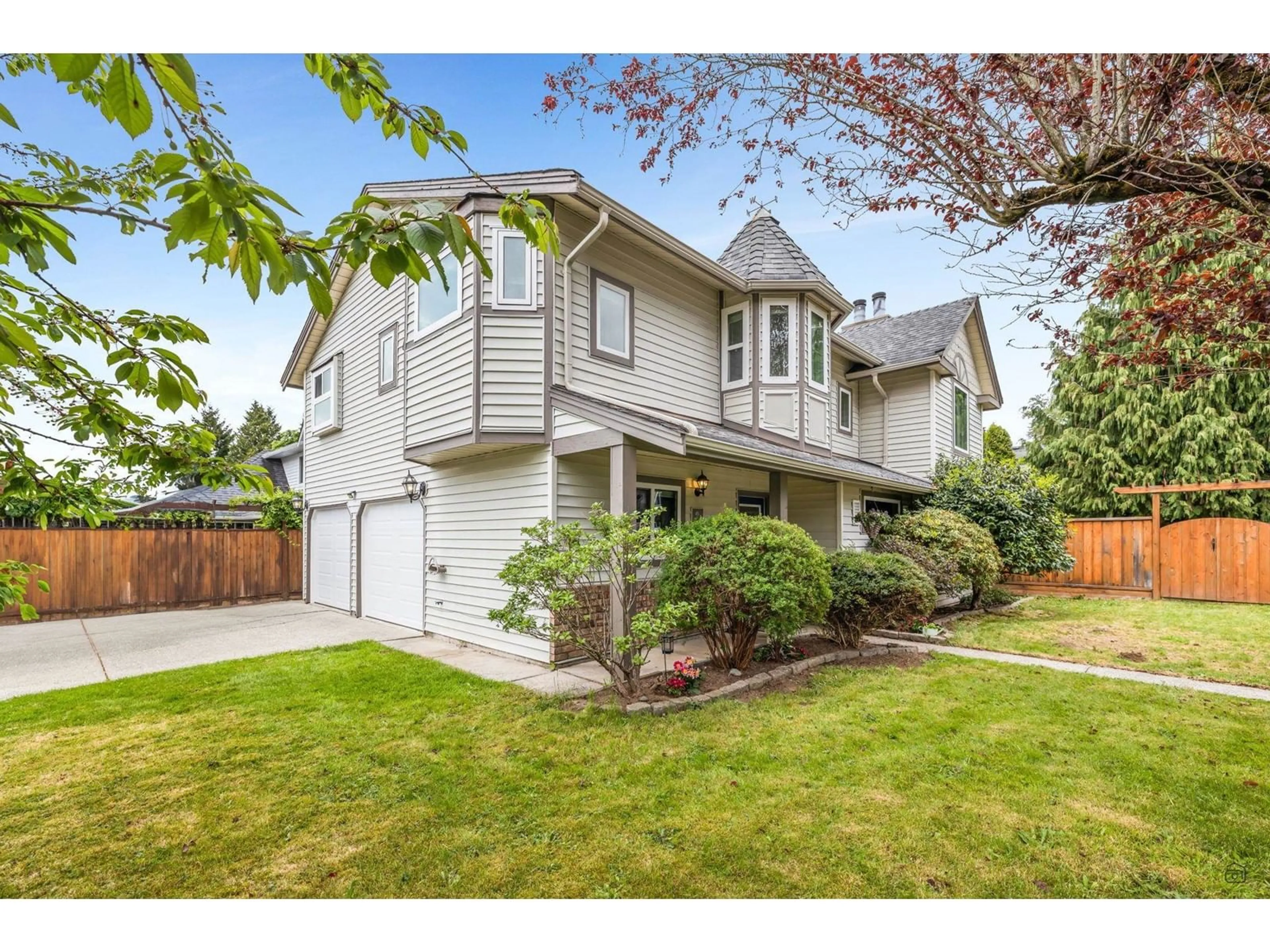 Home with vinyl exterior material, street for 20981 93A, Langley British Columbia V1M1R8