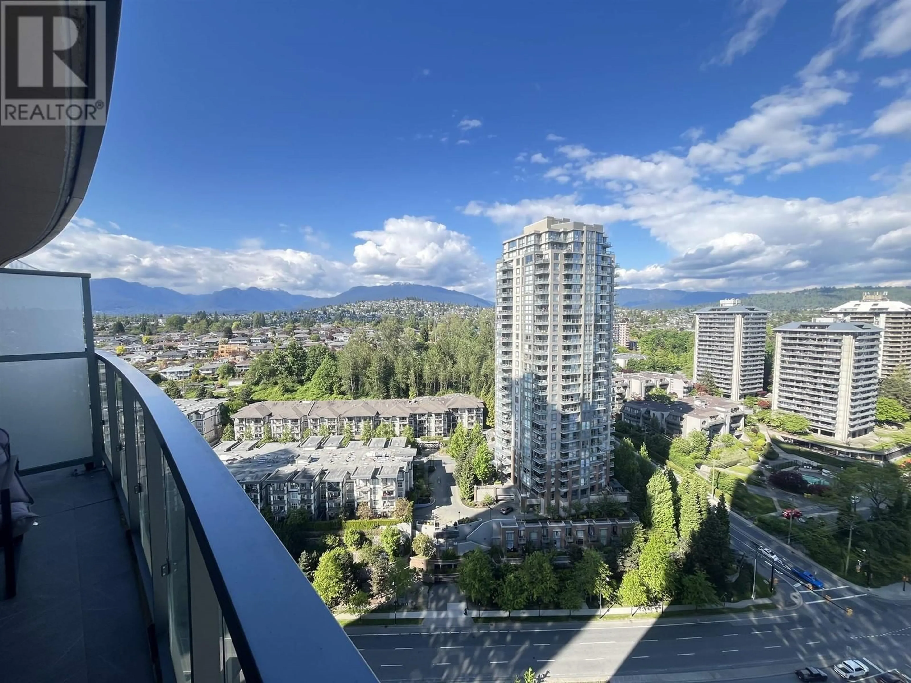 A pic from outside/outdoor area/front of a property/back of a property/a pic from drone, city buildings view from balcony for 2007 - 4880 LOUGHEED HIGHWAY, Burnaby British Columbia V5C0N1