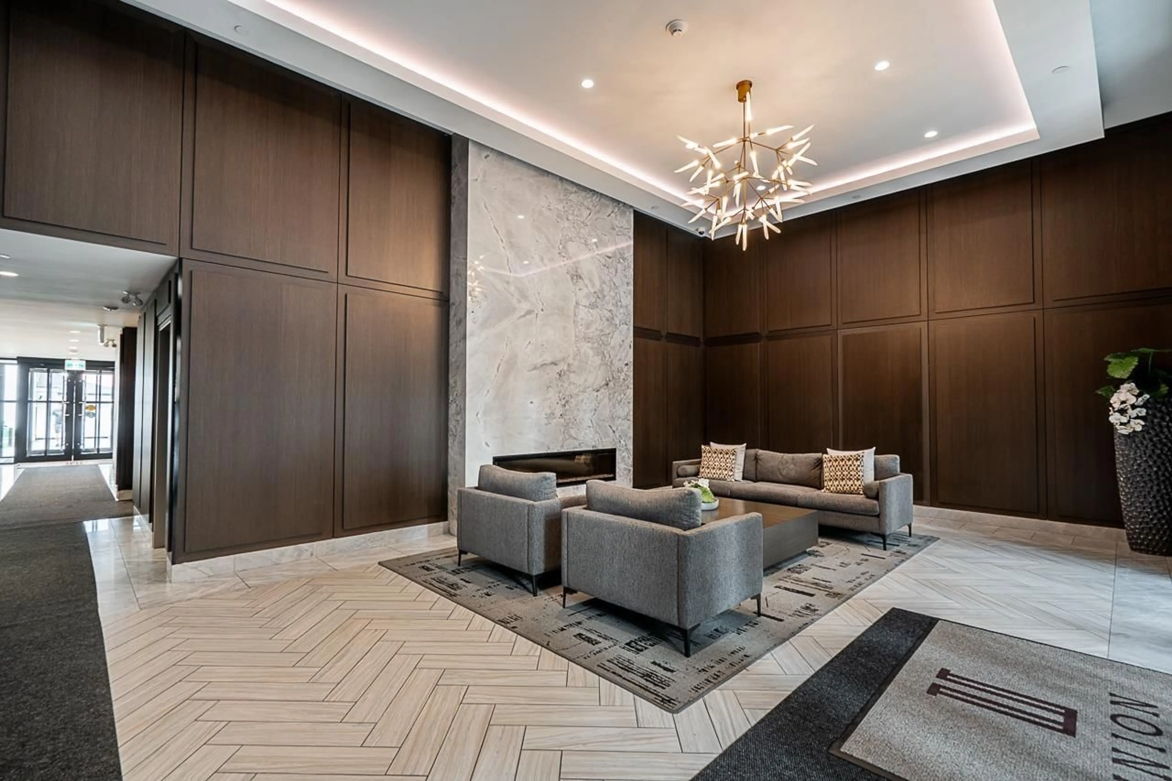 Lobby for A410 - 8150 207, Langley British Columbia V2Y4J2