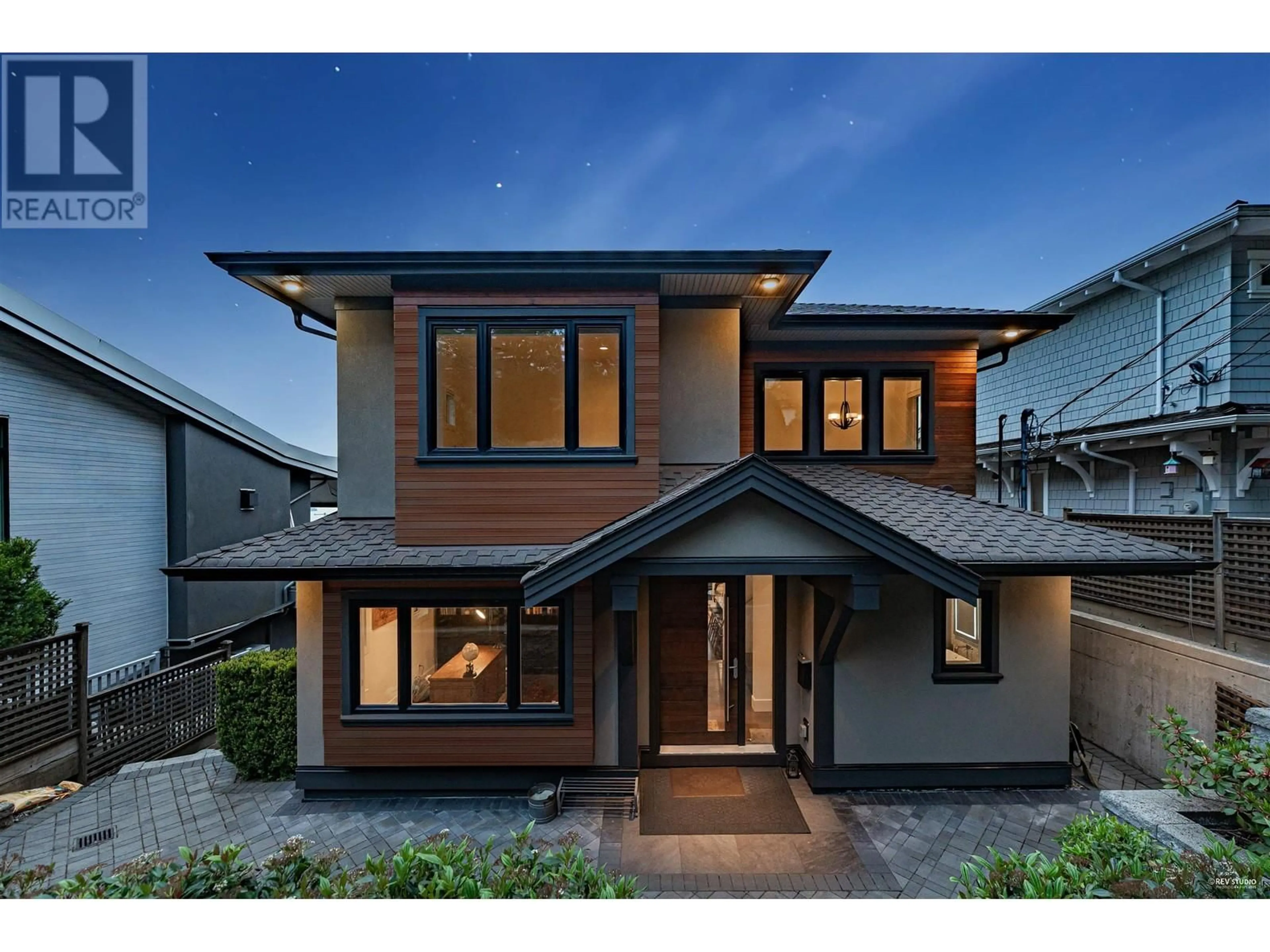 Home with brick exterior material, street for 4061 ST. PAULS AVENUE, North Vancouver British Columbia V7N1T4