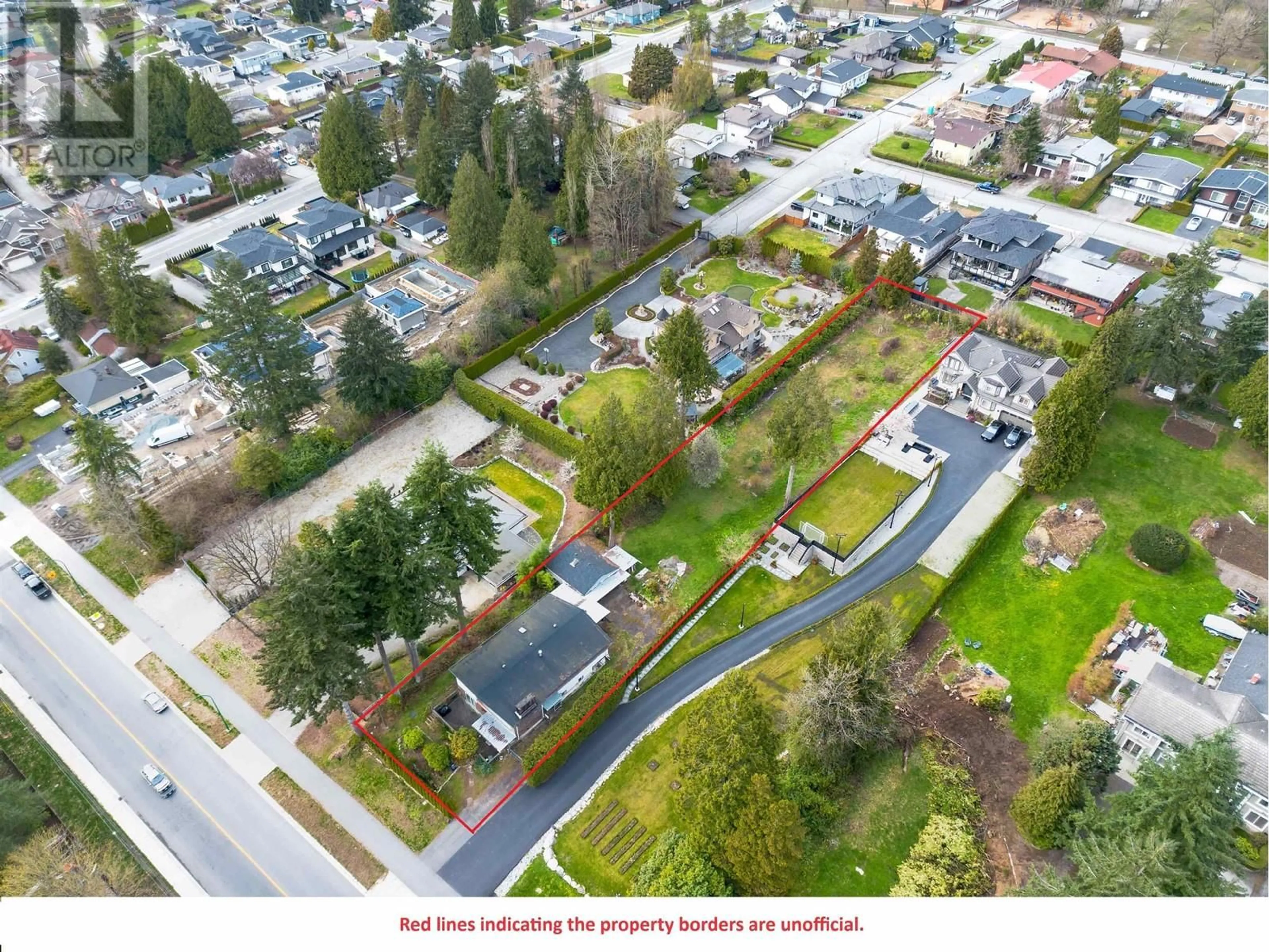 A pic from outside/outdoor area/front of a property/back of a property/a pic from drone, street for 7279 BROADWAY, Burnaby British Columbia V5A1S1