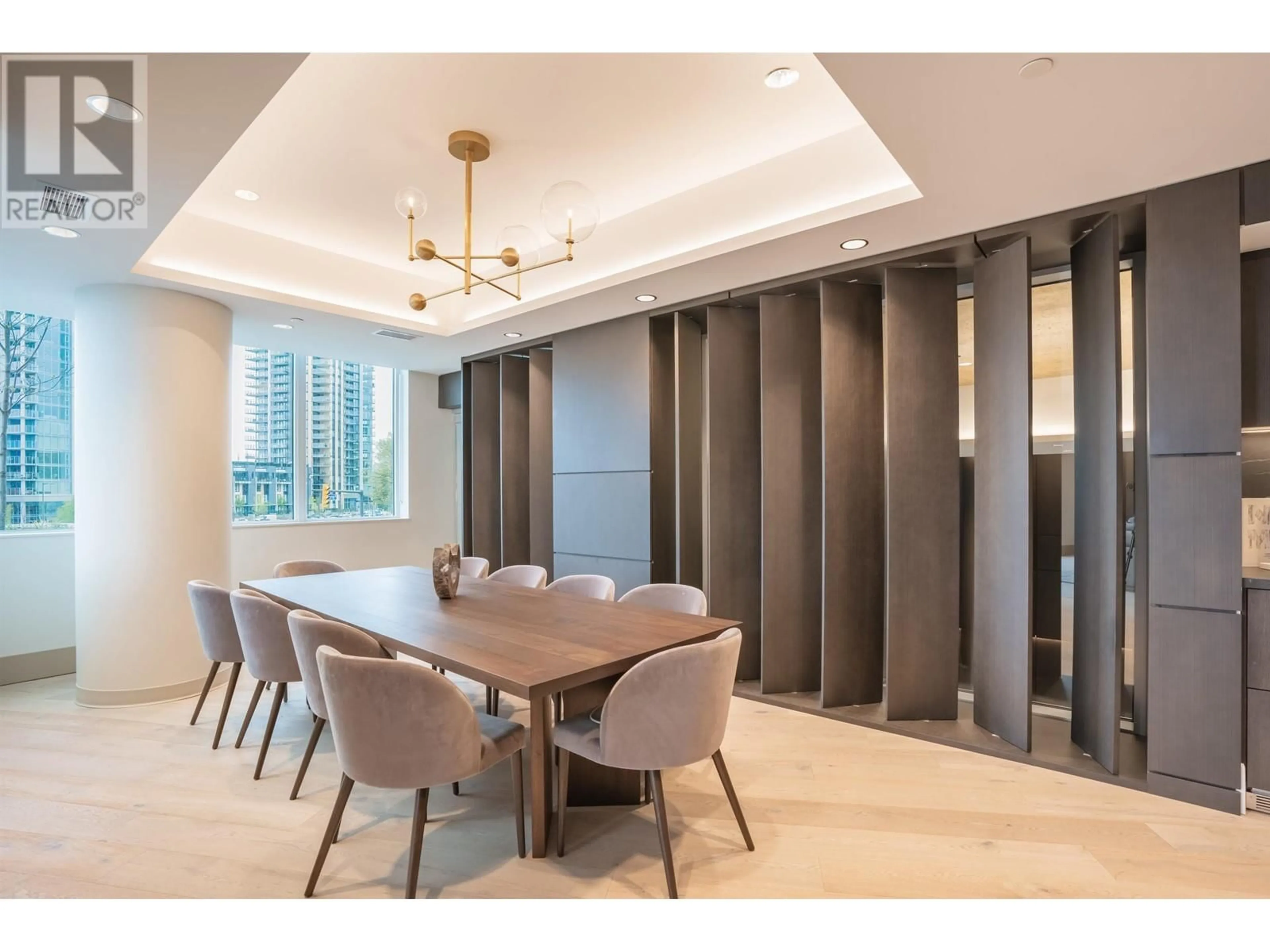 Dining room, wood/laminate floor for 2201 - 1500 FERN STREET, North Vancouver British Columbia V7J0B6