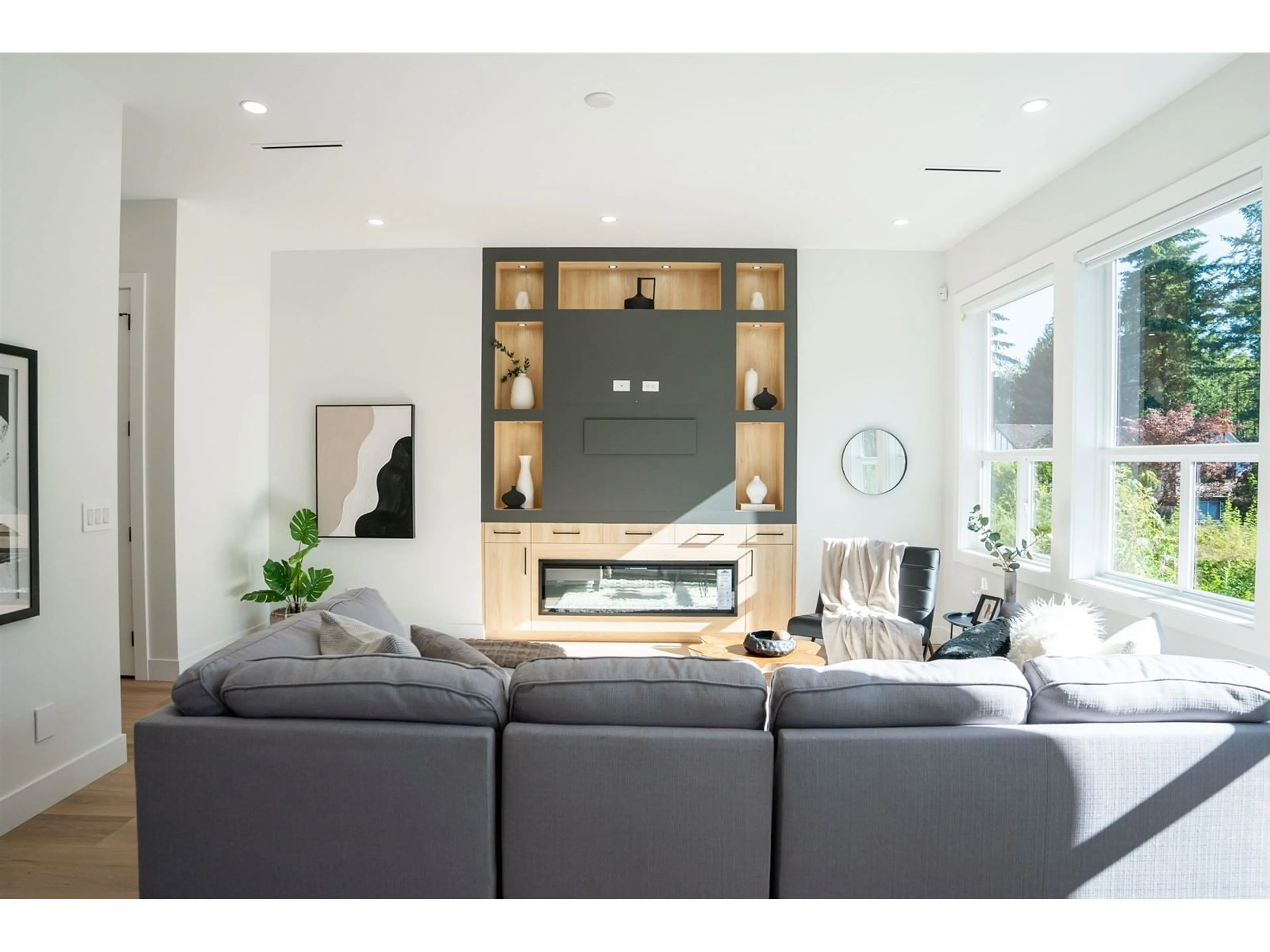 Living room with furniture, unknown for 7530 205A, Langley British Columbia V2Y1V5