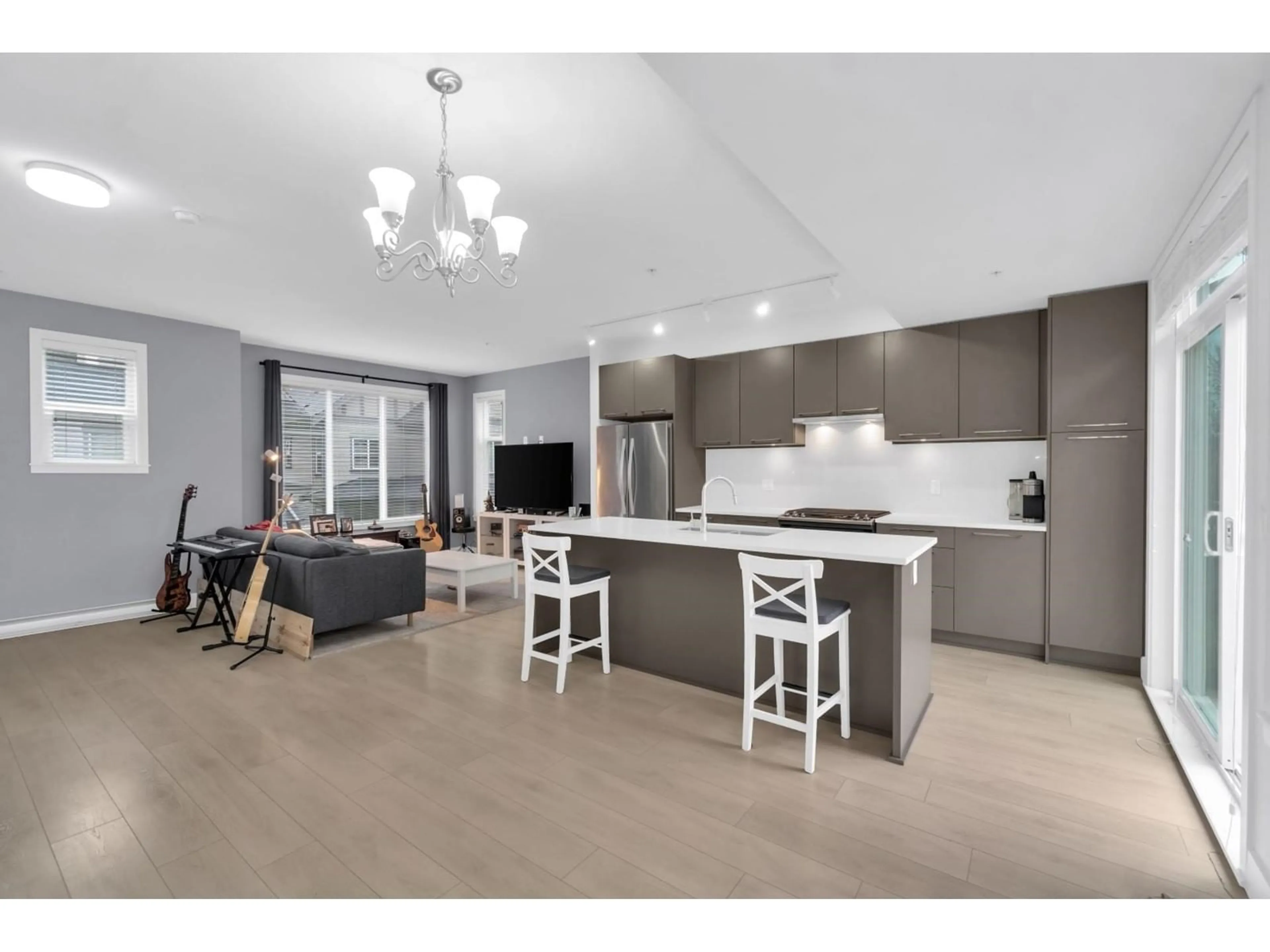 Open concept kitchen, unknown for 63 - 8217 204B, Langley British Columbia V2Y0V6