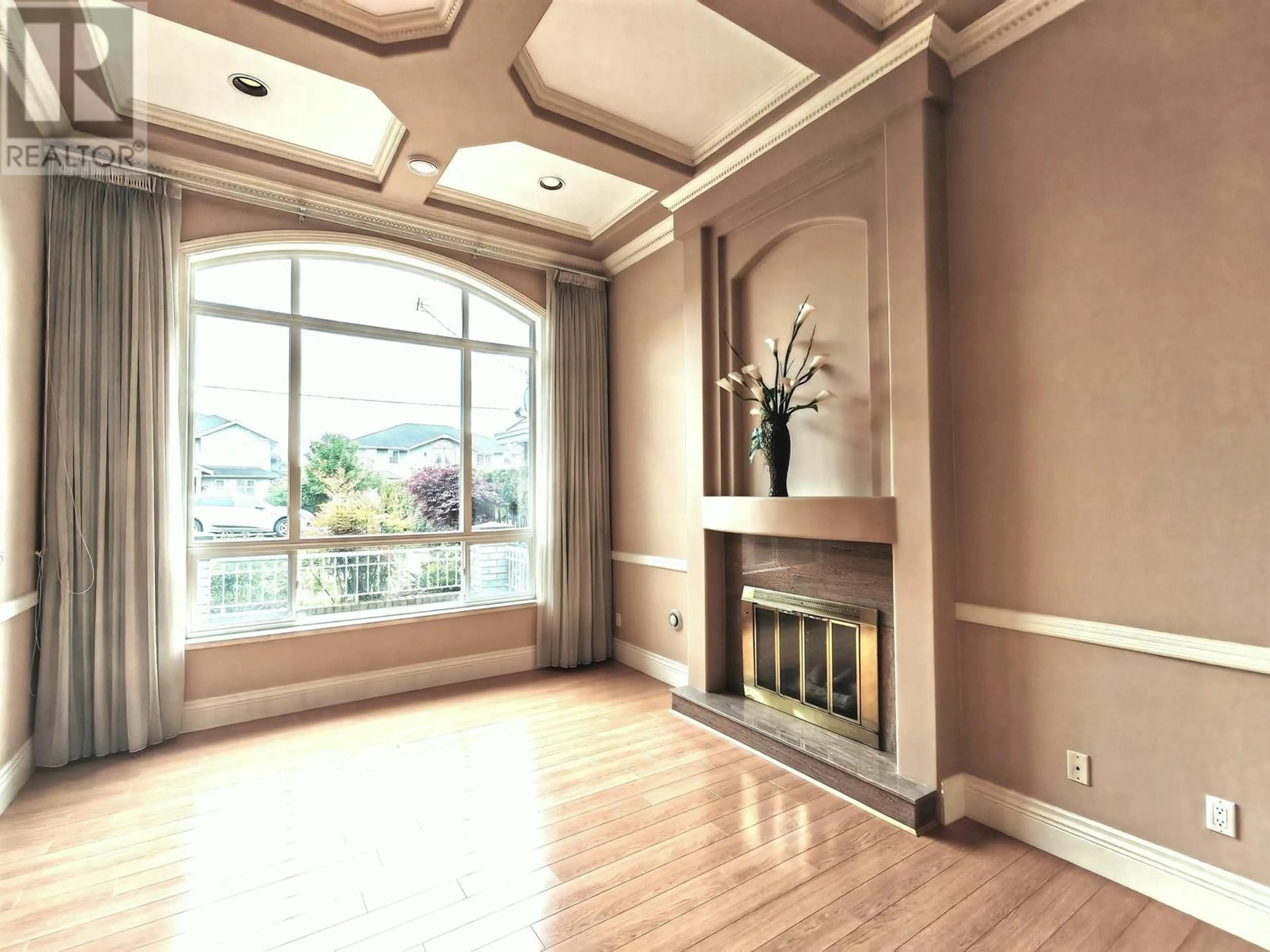 Unknown for 6451 COMSTOCK ROAD, Richmond British Columbia V7C2X5