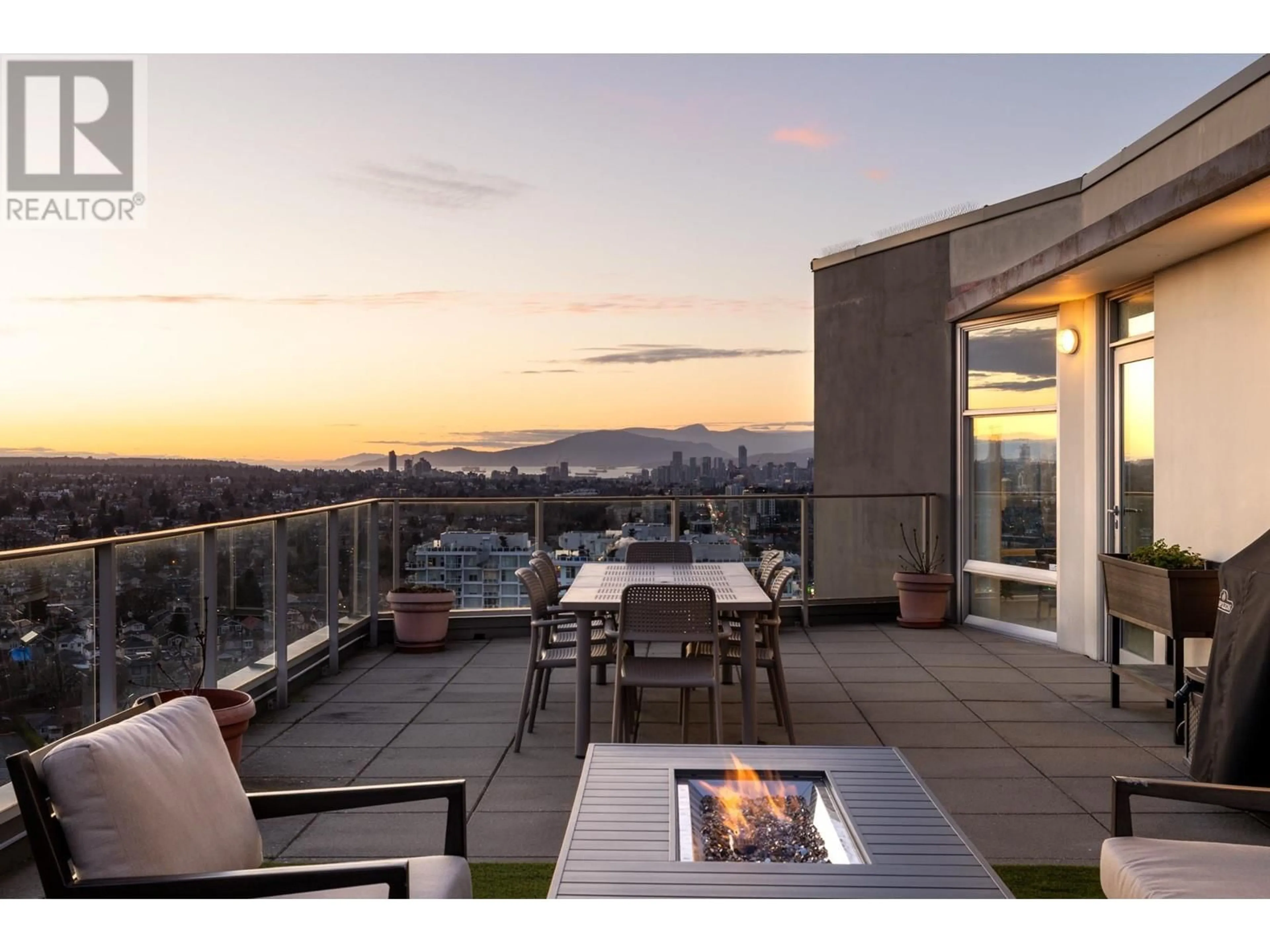 Patio, mountain view for PH3 - 4815 ELDORADO MEWS, Vancouver British Columbia V5R0B2