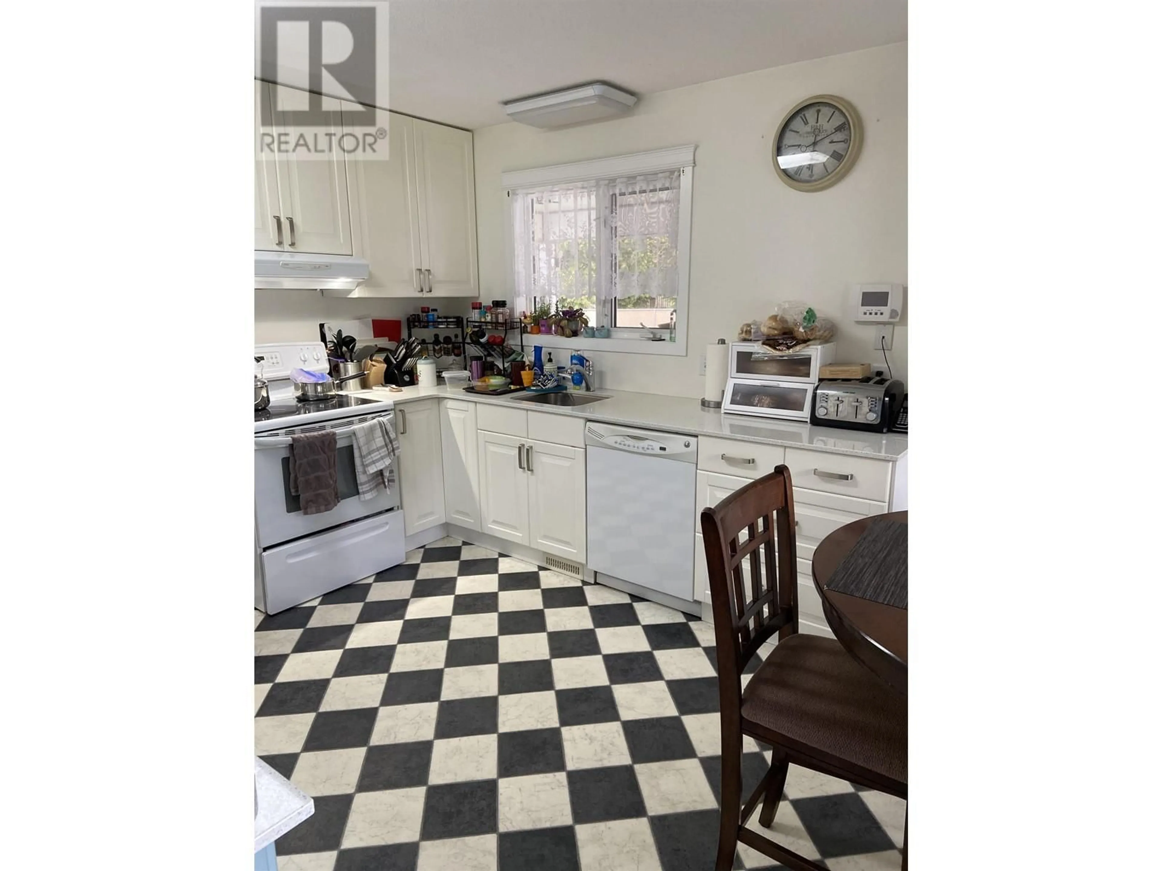 Standard kitchen, ceramic/tile floor for 4832 GRAHAM AVENUE, Terrace British Columbia V8G1B2