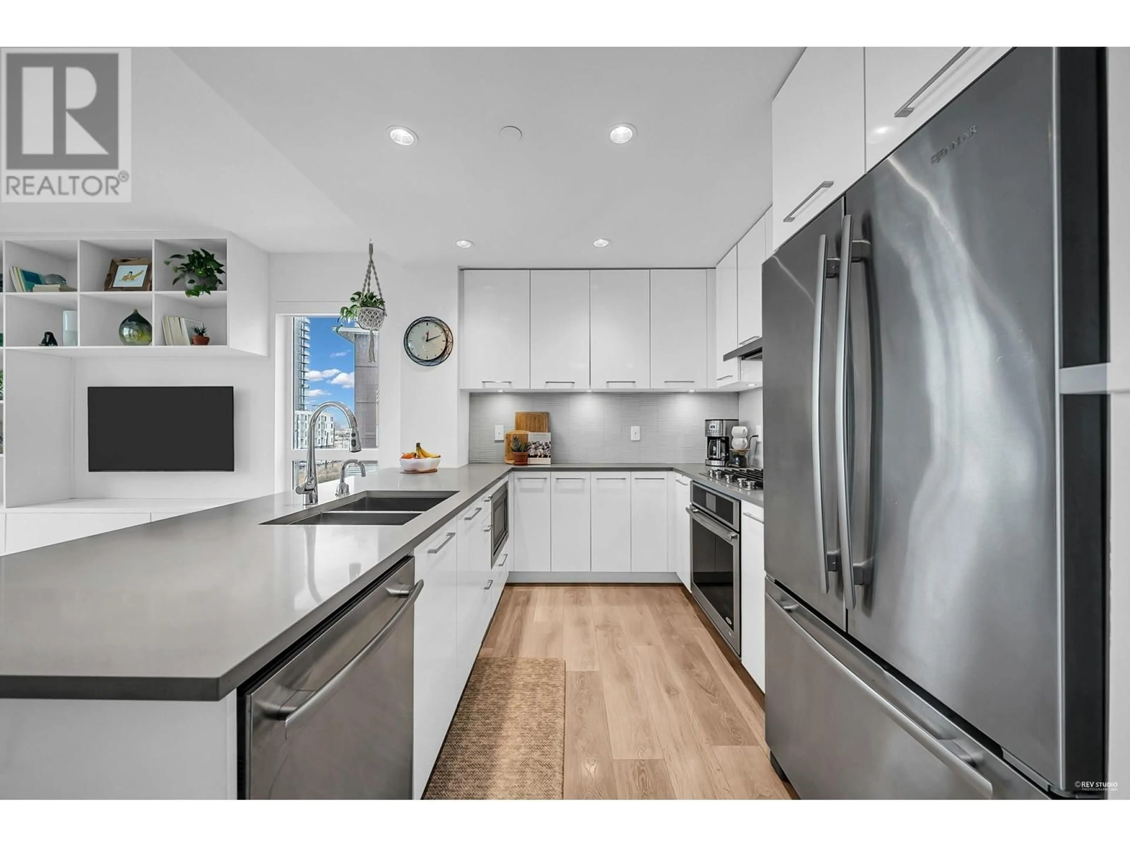 Open concept kitchen, unknown for 505 - 8580 RIVER DISTRICT CROSSING, Vancouver British Columbia V5S0B9