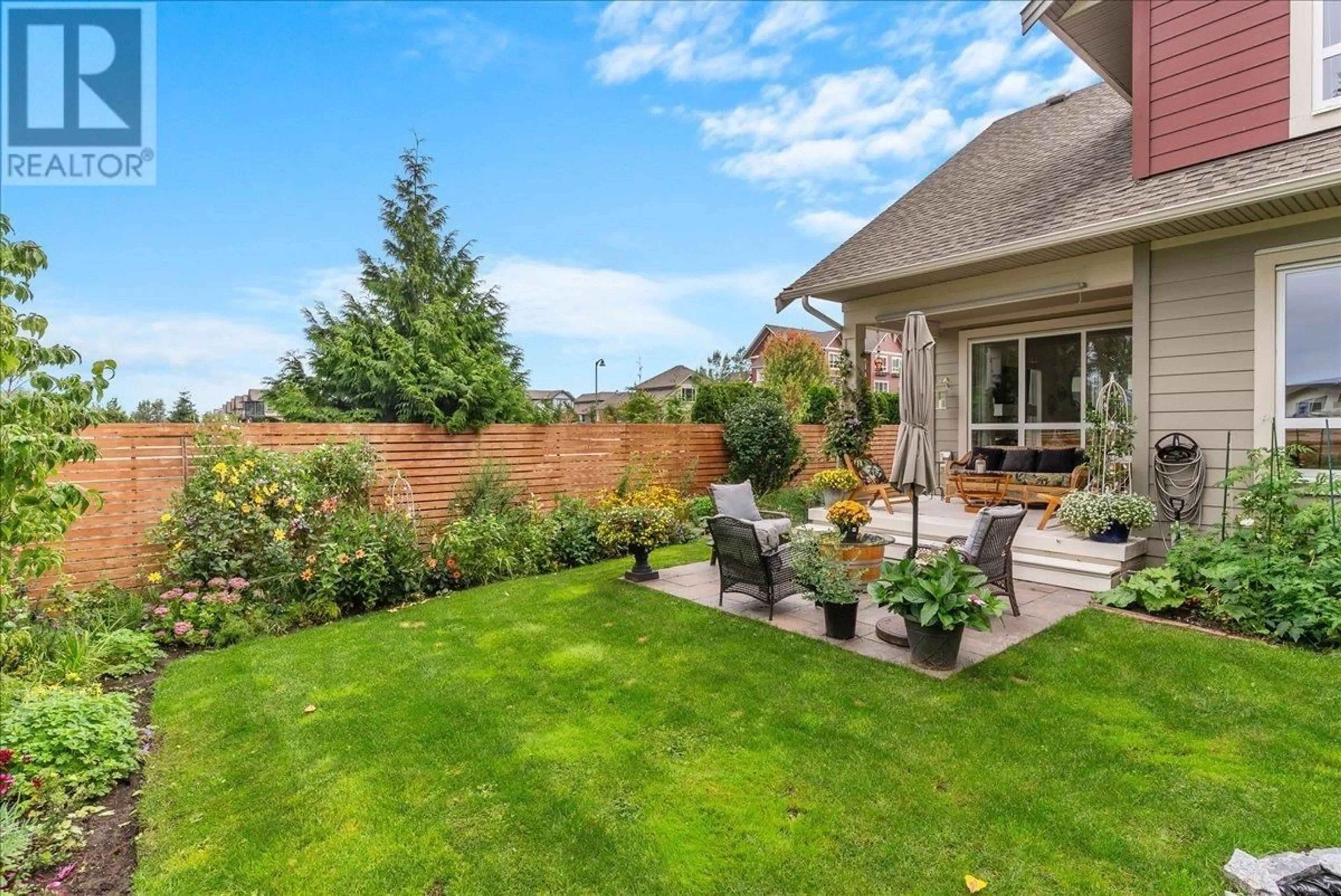 Patio, unknown for 1711 SWAN ROAD, Delta British Columbia V4M0B4