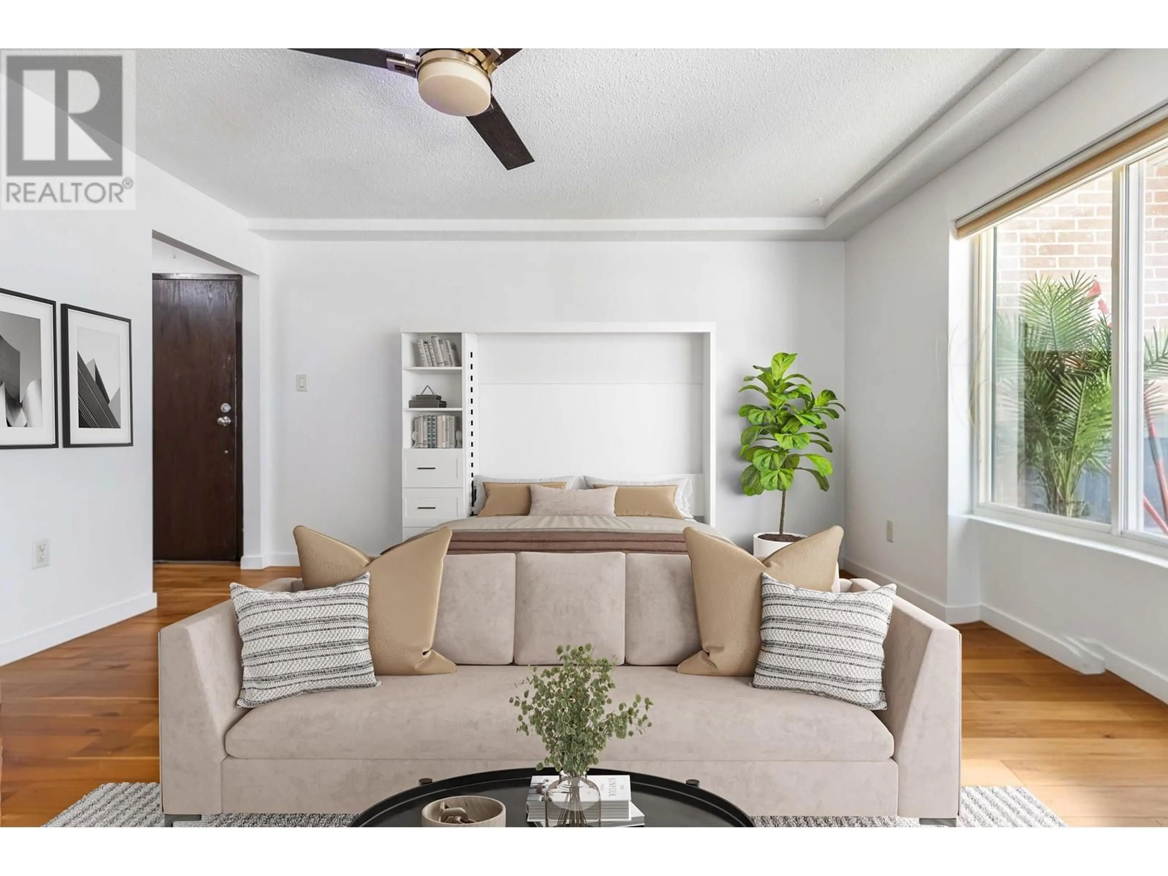 Living room with furniture, unknown for 101 - 222 TEMPLETON DRIVE, Vancouver British Columbia V5L3E4