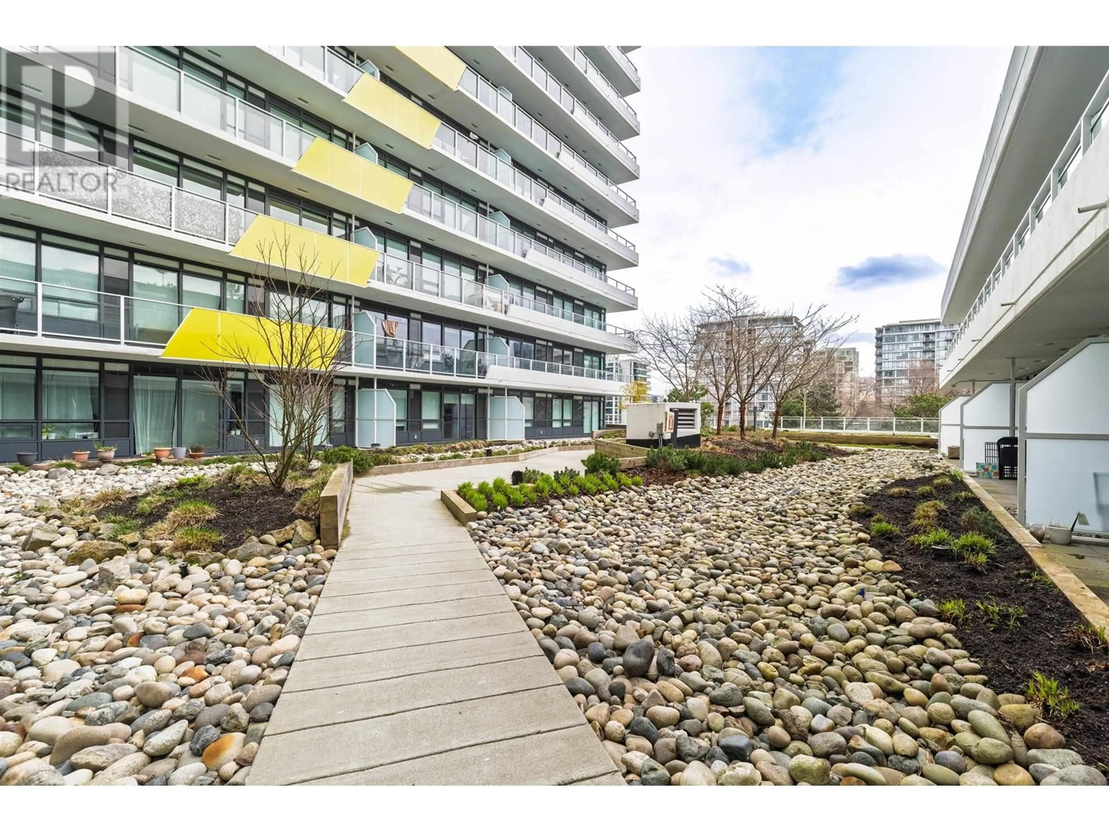 Patio, street for 1204 - 5766 GILBERT ROAD, Richmond British Columbia V7C0G2