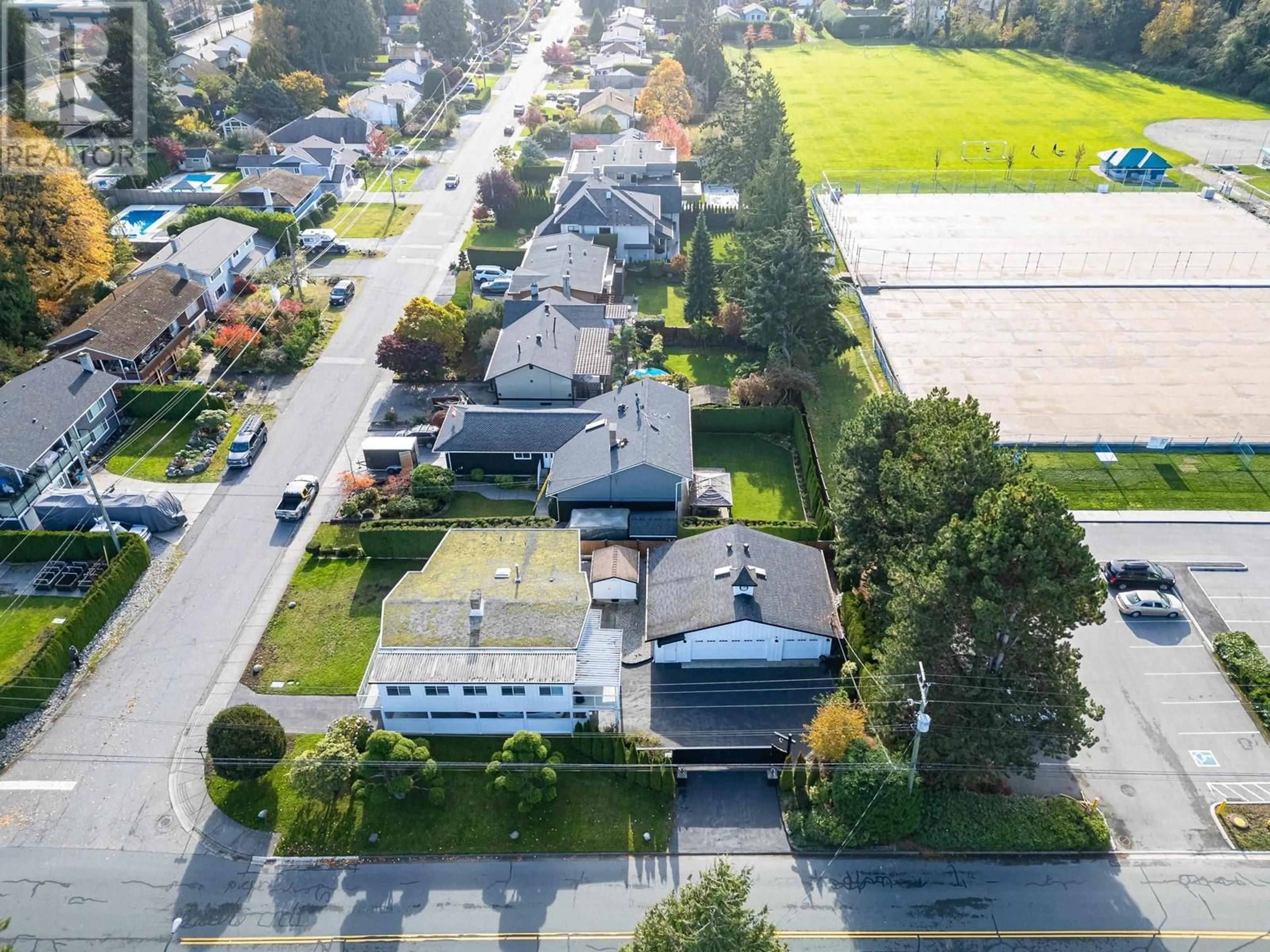 A pic from outside/outdoor area/front of a property/back of a property/a pic from drone, street for 395 52 STREET, Delta British Columbia V4M2Y5