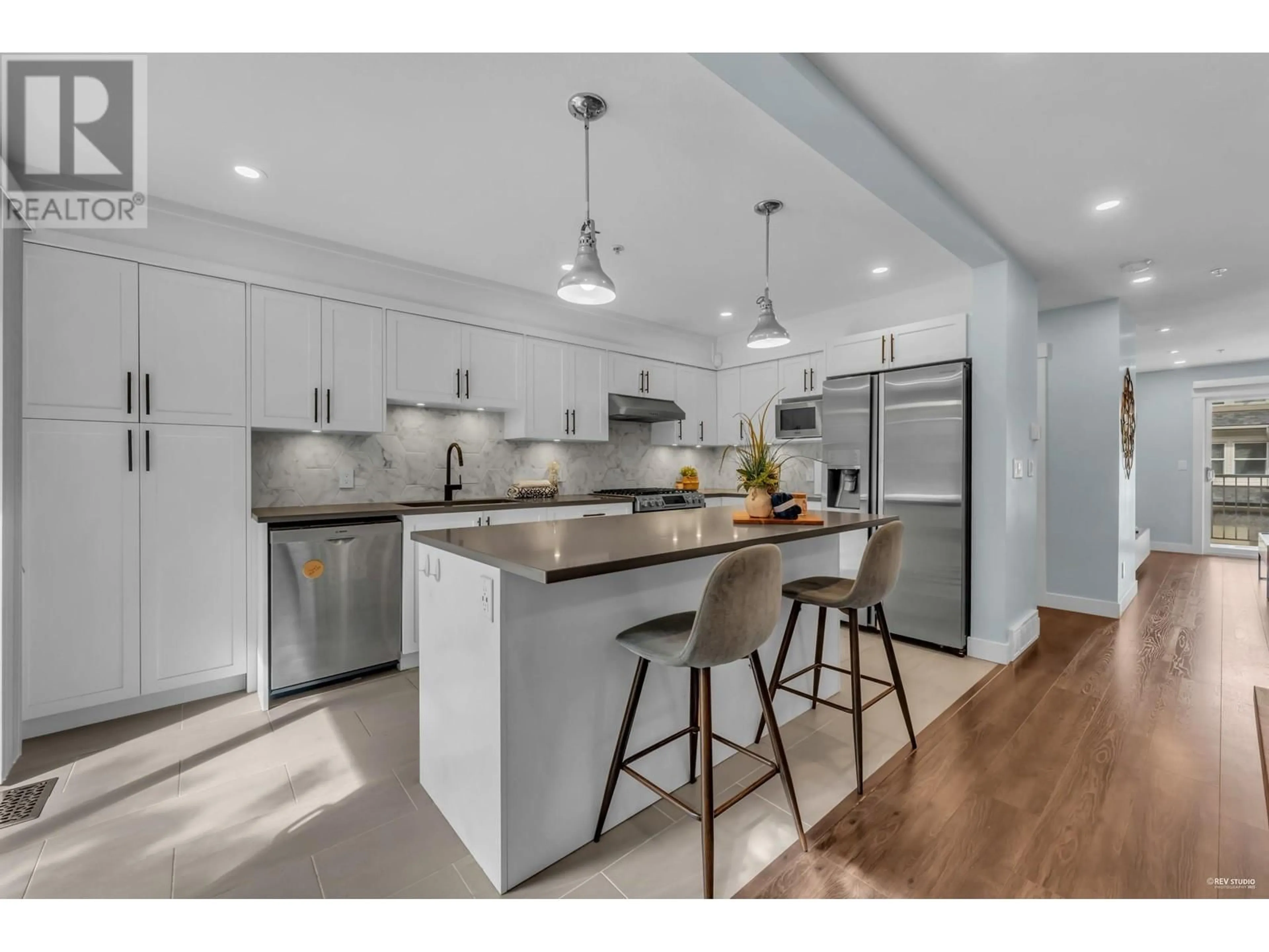 Open concept kitchen, unknown for 18 - 1260 RIVERSIDE DRIVE, Port Coquitlam British Columbia V3B8C7