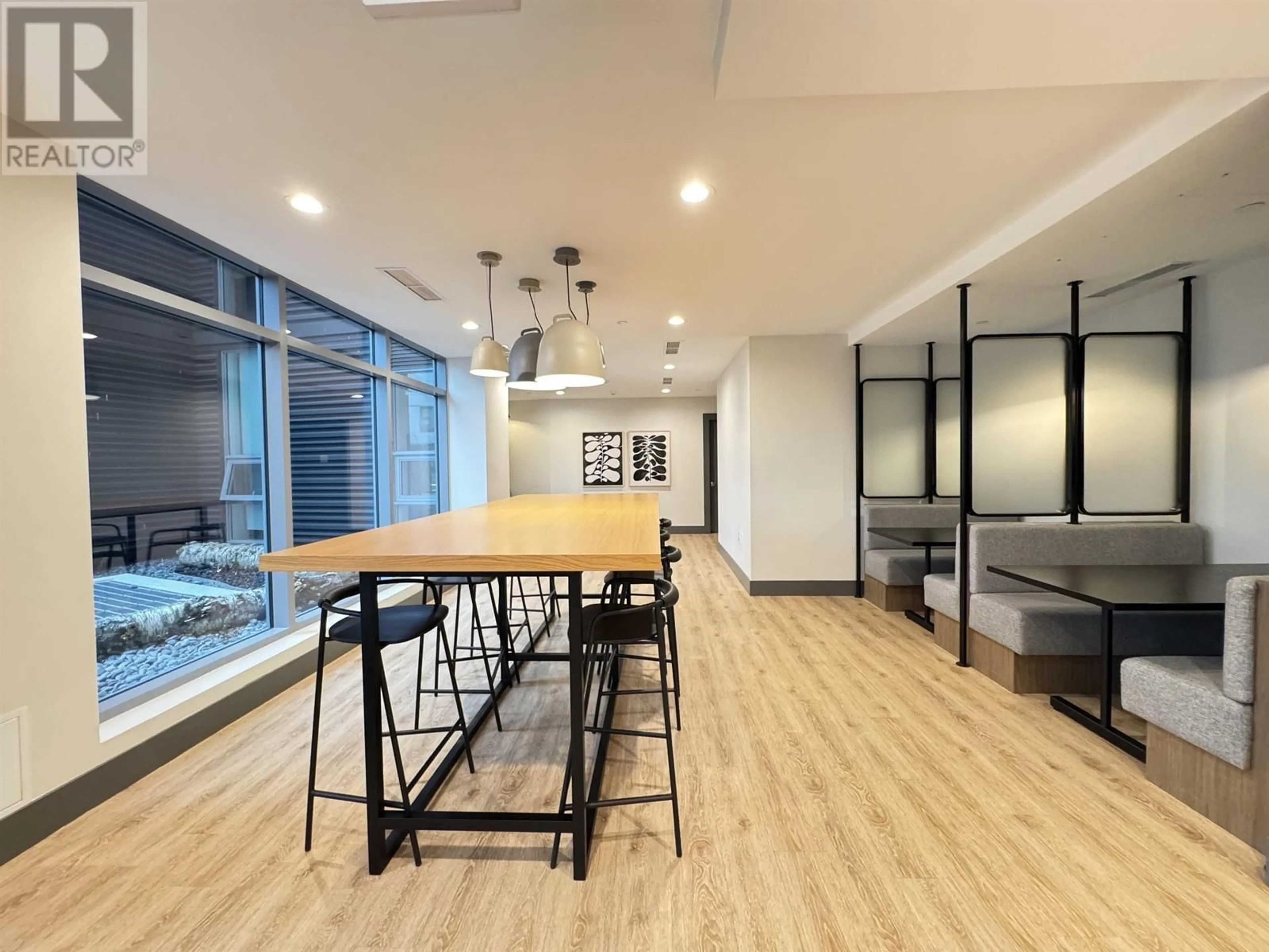 Unknown for 902 - 3430 KENT AVENUE SOUTH, Vancouver British Columbia V5S0G7