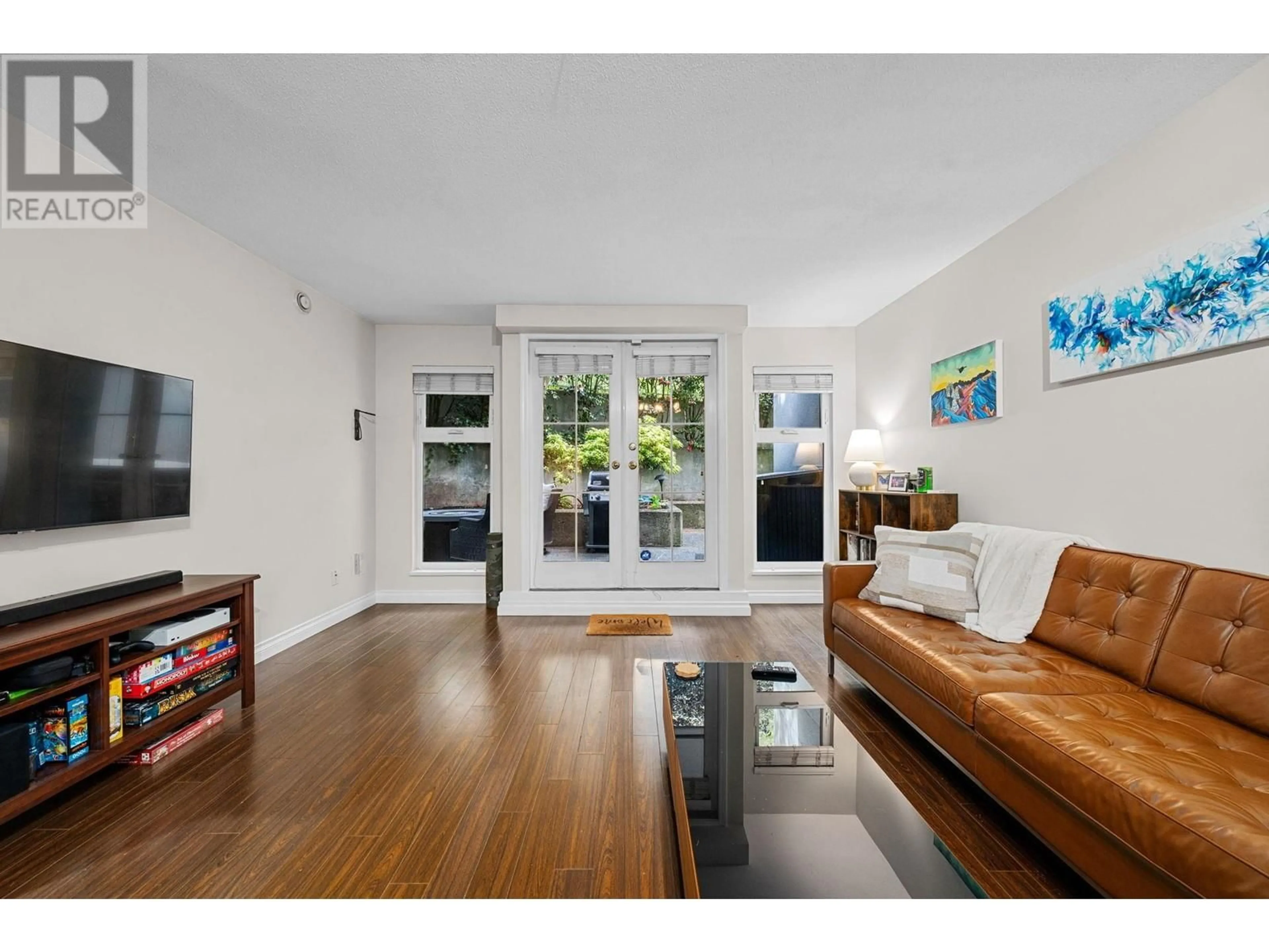 Living room with furniture, unknown for 106 - 1023 WOLFE AVENUE, Vancouver British Columbia V6H1V6