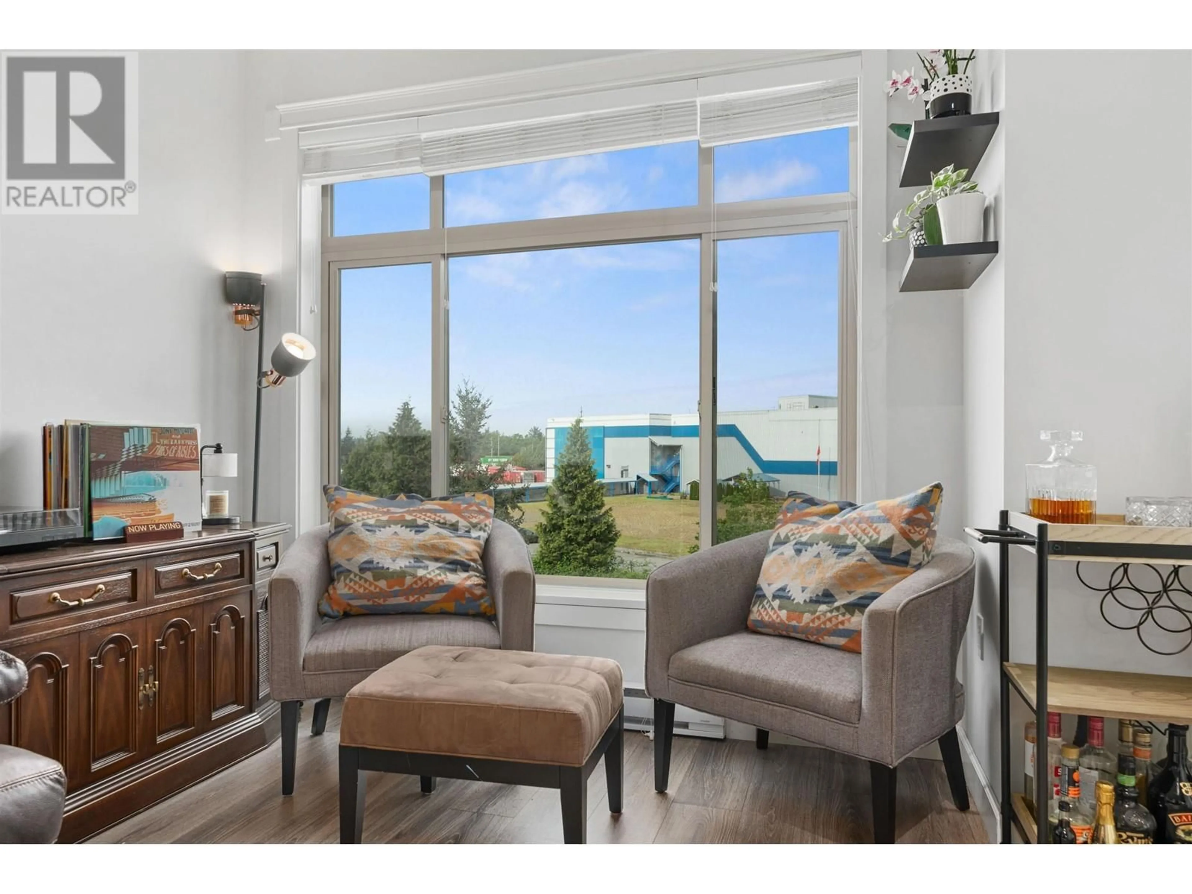 Living room with furniture, unknown for 313 - 12635 190A STREET, Pitt Meadows British Columbia V3Y0E8