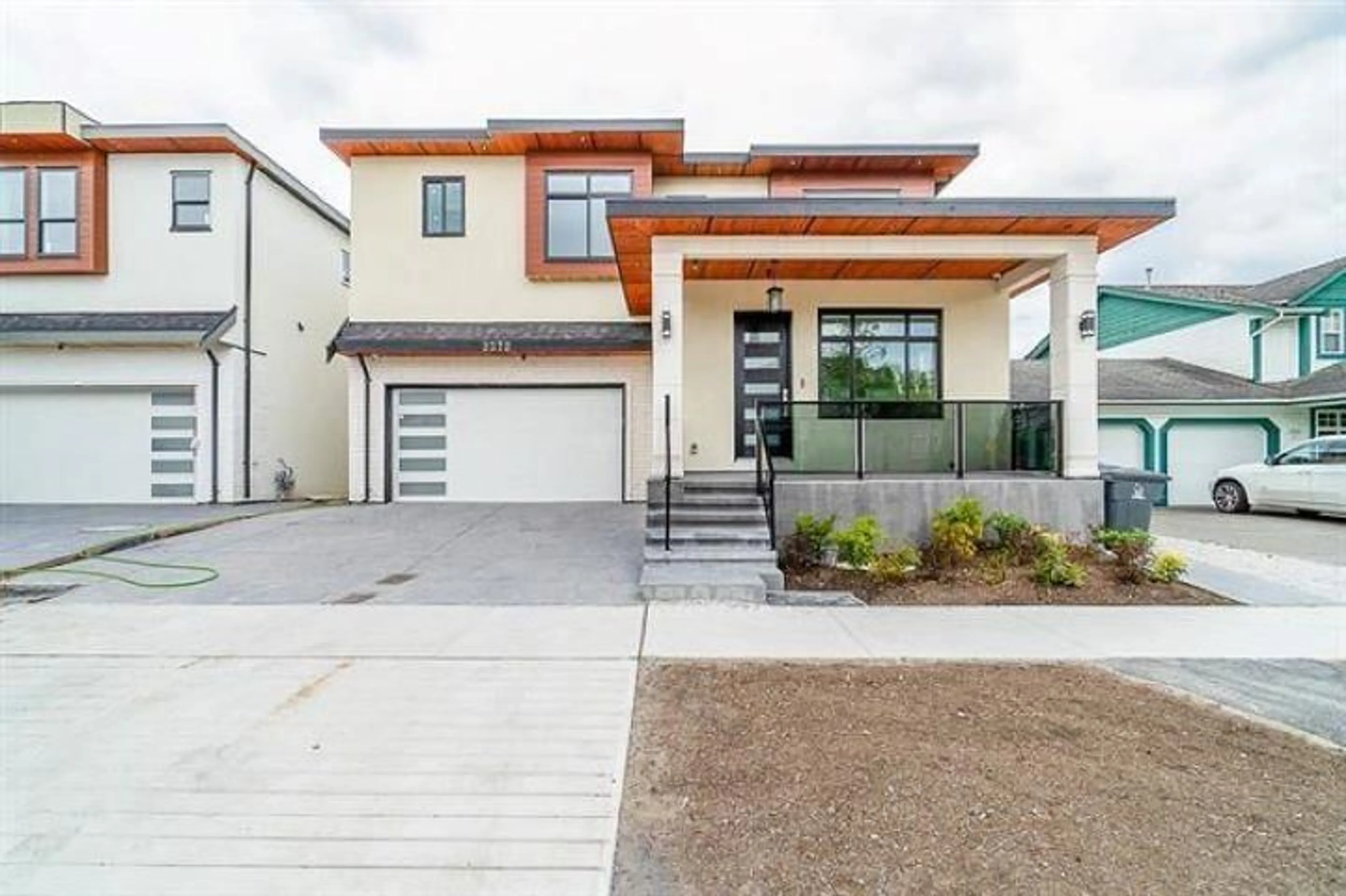 Home with brick exterior material, street for 2372 157, Surrey British Columbia V4A5C3