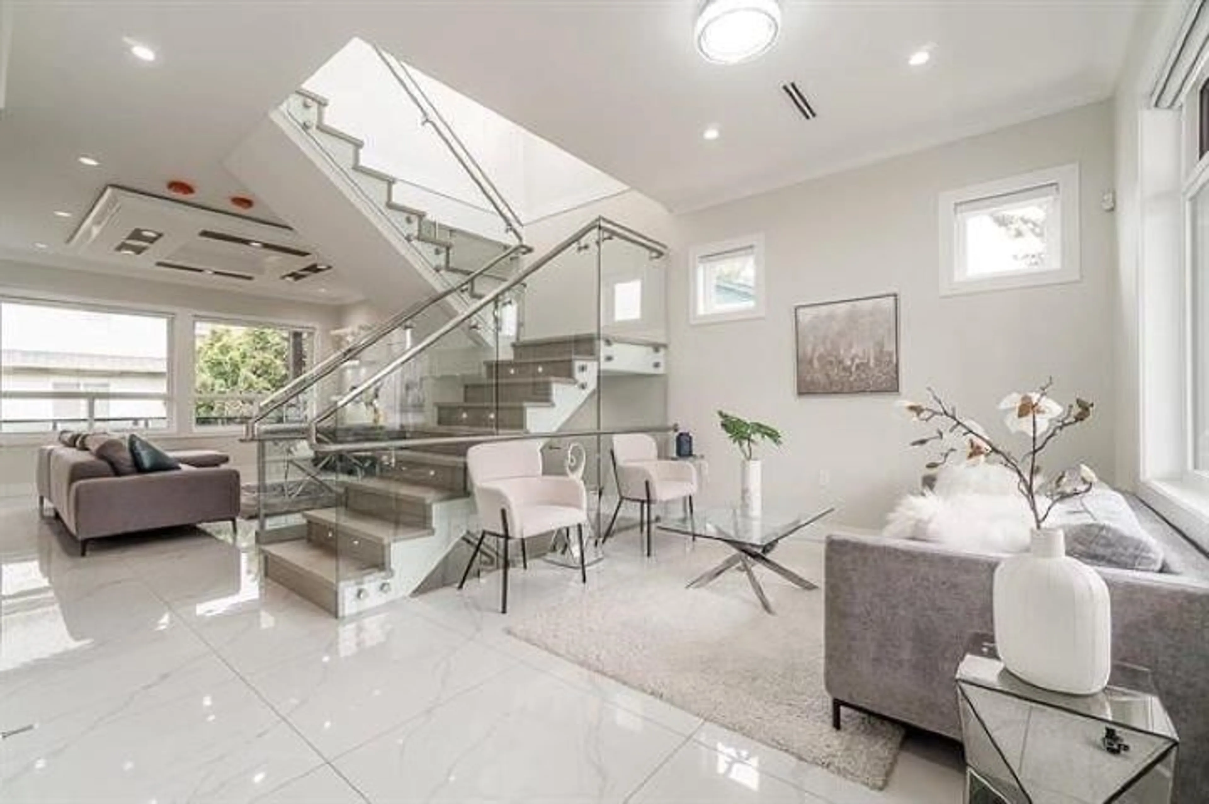 Stairs for 2372 157, Surrey British Columbia V4A5C3