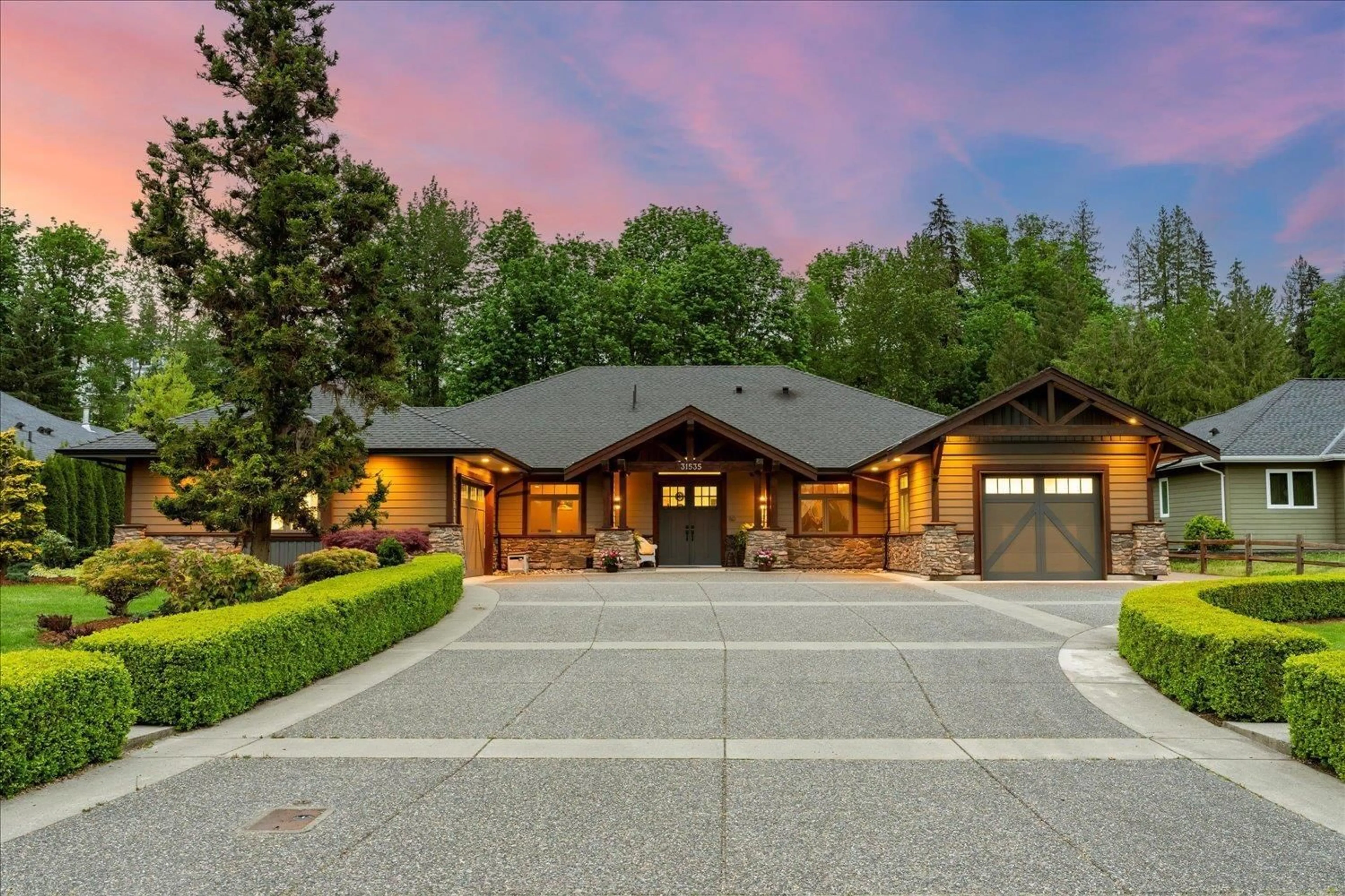Home with brick exterior material, mountain view for 31535 KENNEY, Mission British Columbia V4S0C6