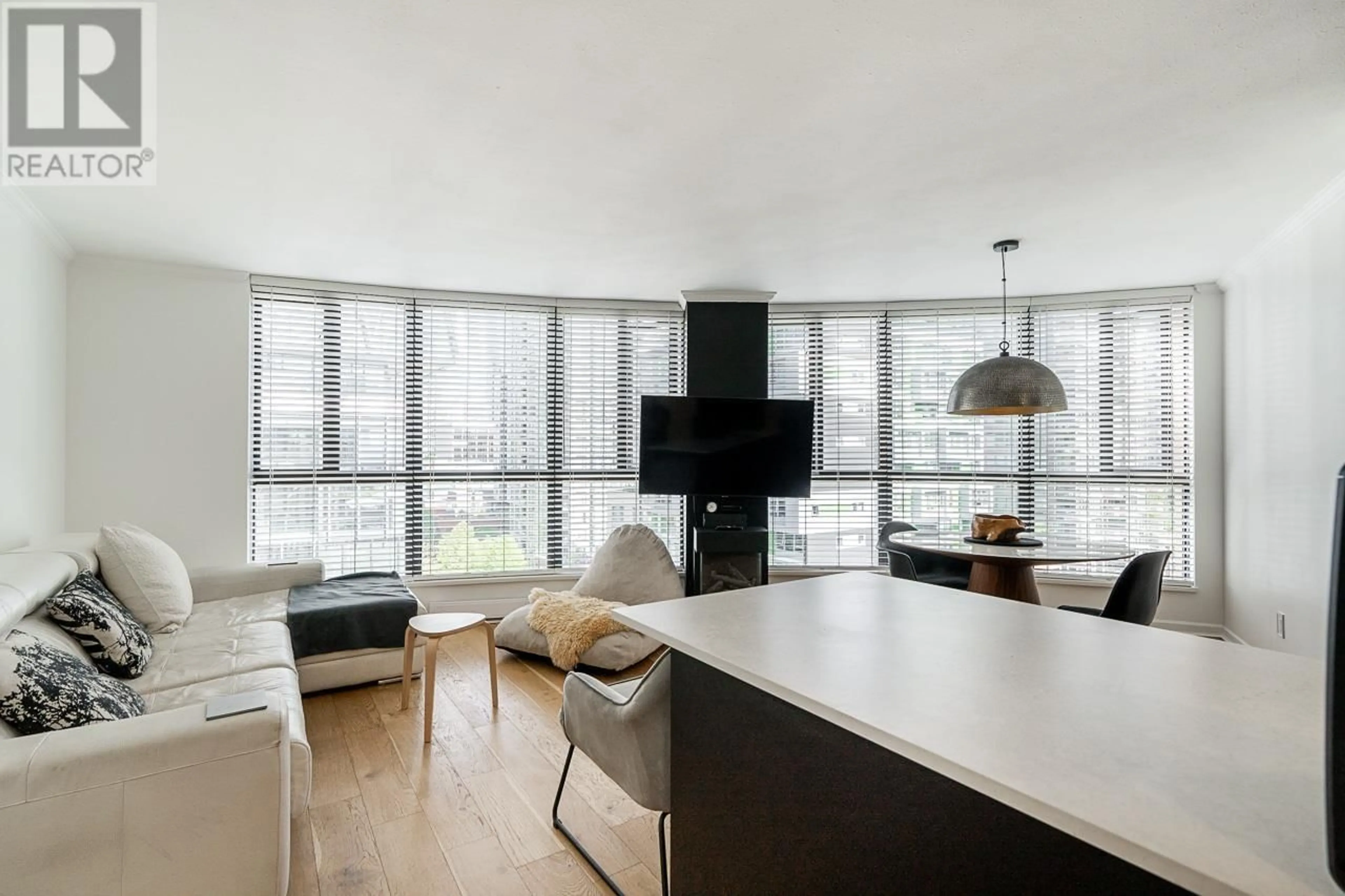 Unknown for 1005 - 488 HELMCKEN STREET, Vancouver British Columbia V6B6E4