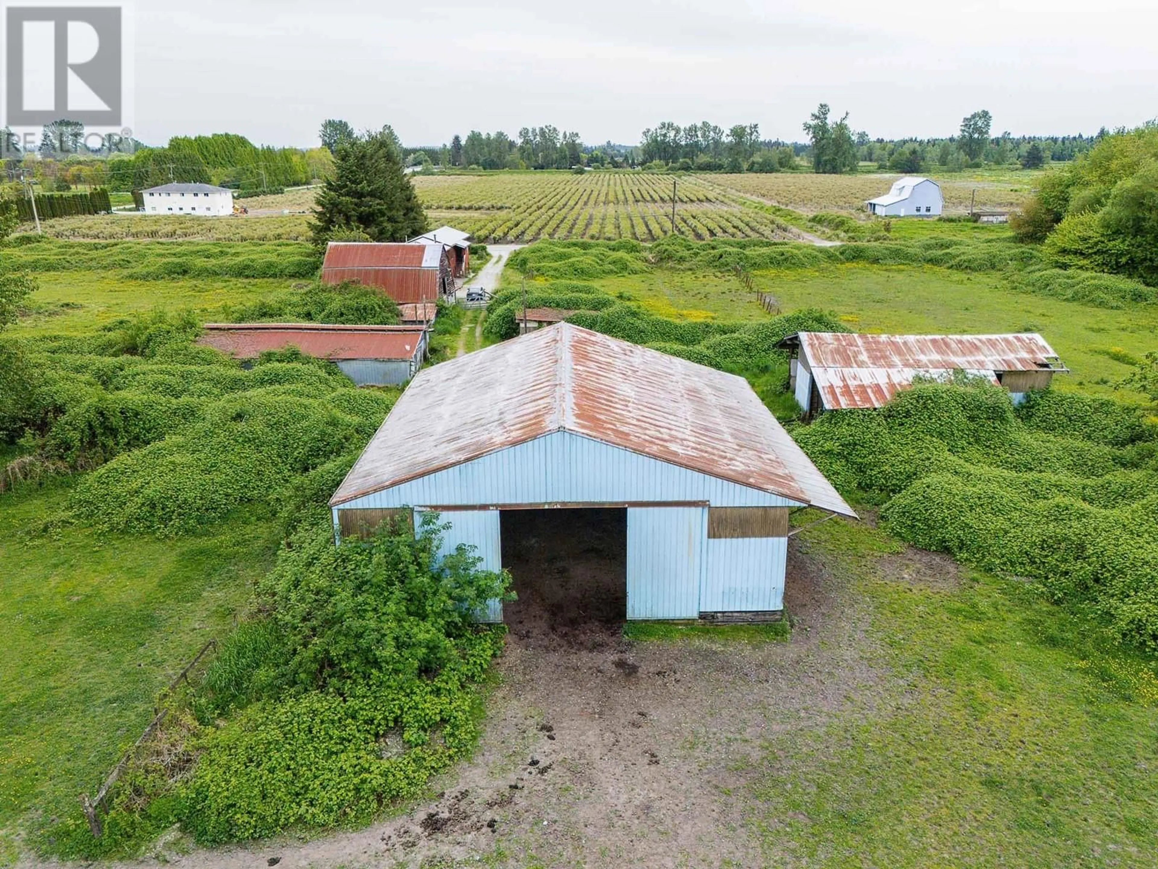 A pic from outside/outdoor area/front of a property/back of a property/a pic from drone, building for 19141 MCQUARRIE ROAD, Pitt Meadows British Columbia V3Y1Z1