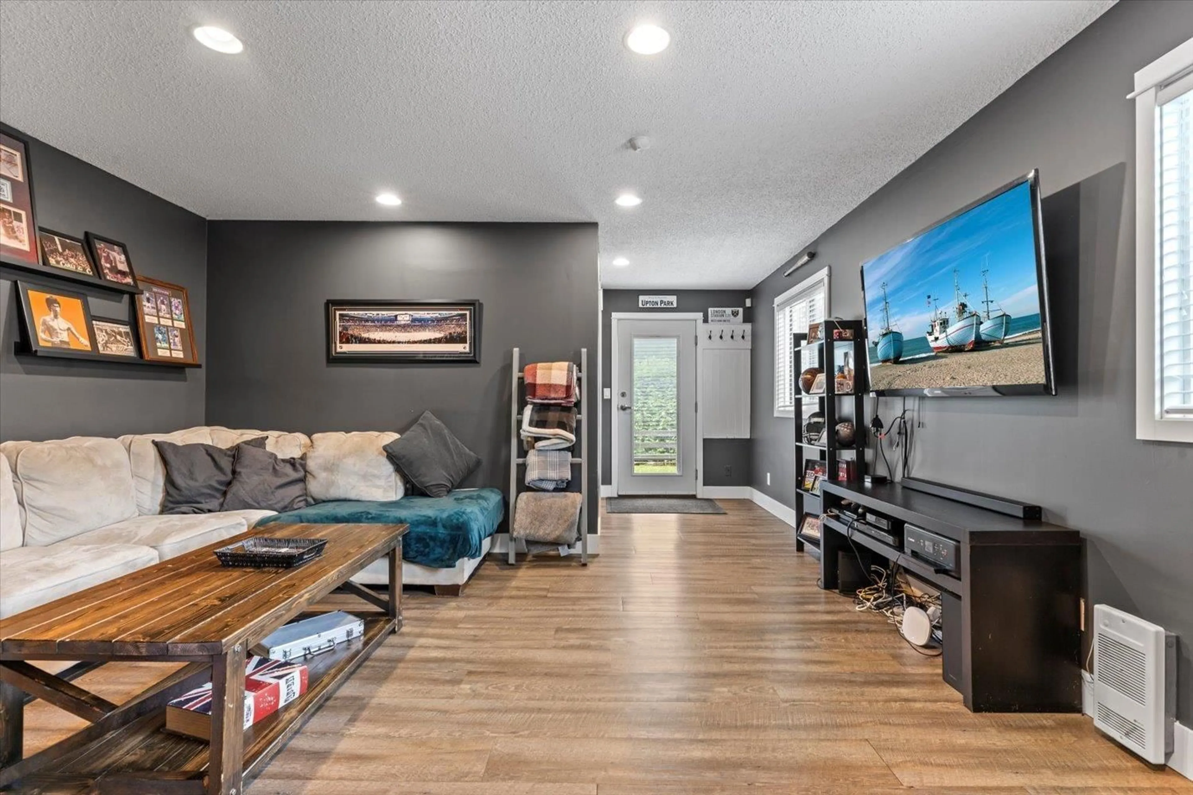 Unknown for 46061 CLARE AVENUE, Chilliwack British Columbia V2P6M9