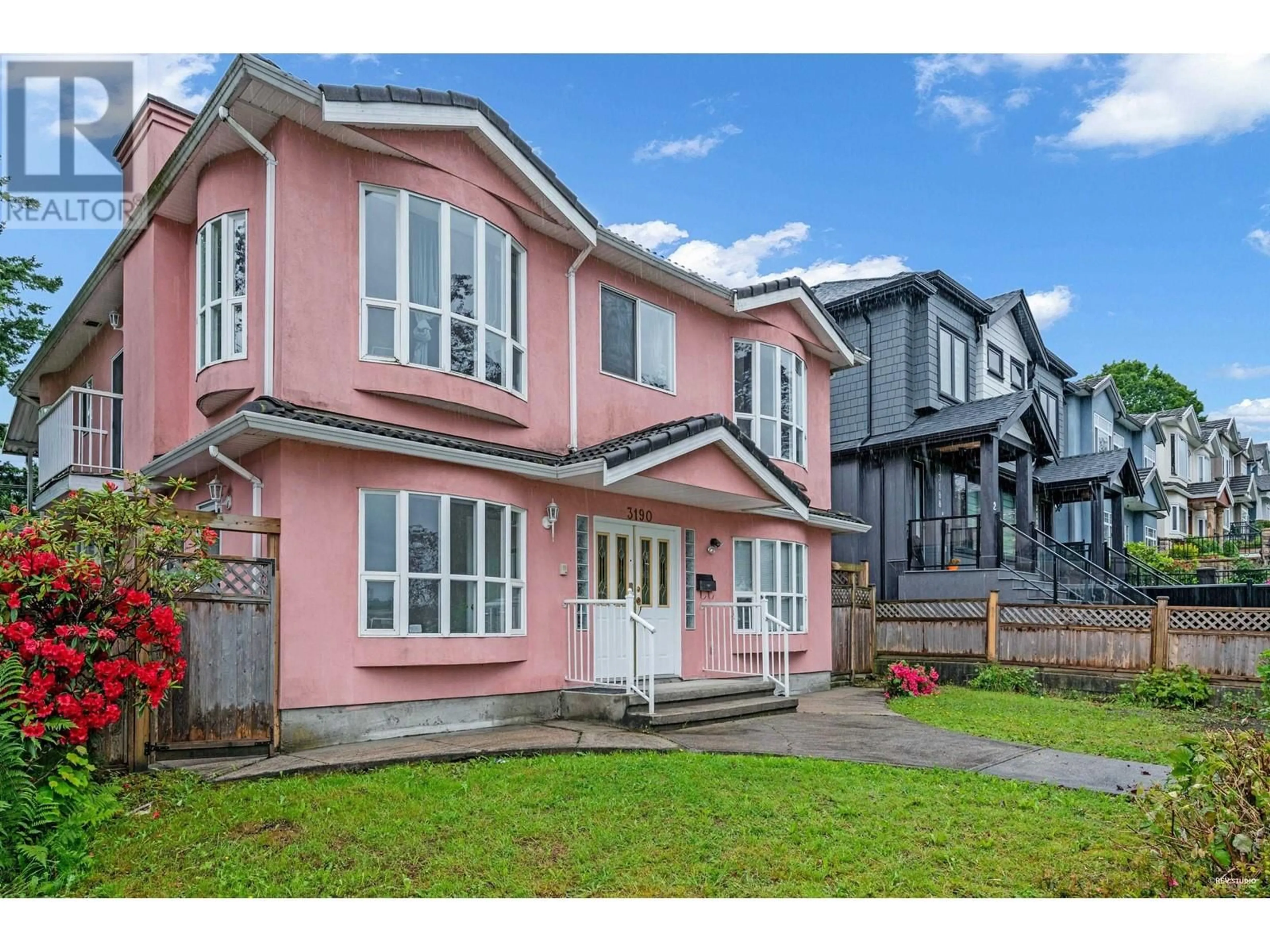 Unknown for 3190 GRANT STREET, Vancouver British Columbia V5K3H9