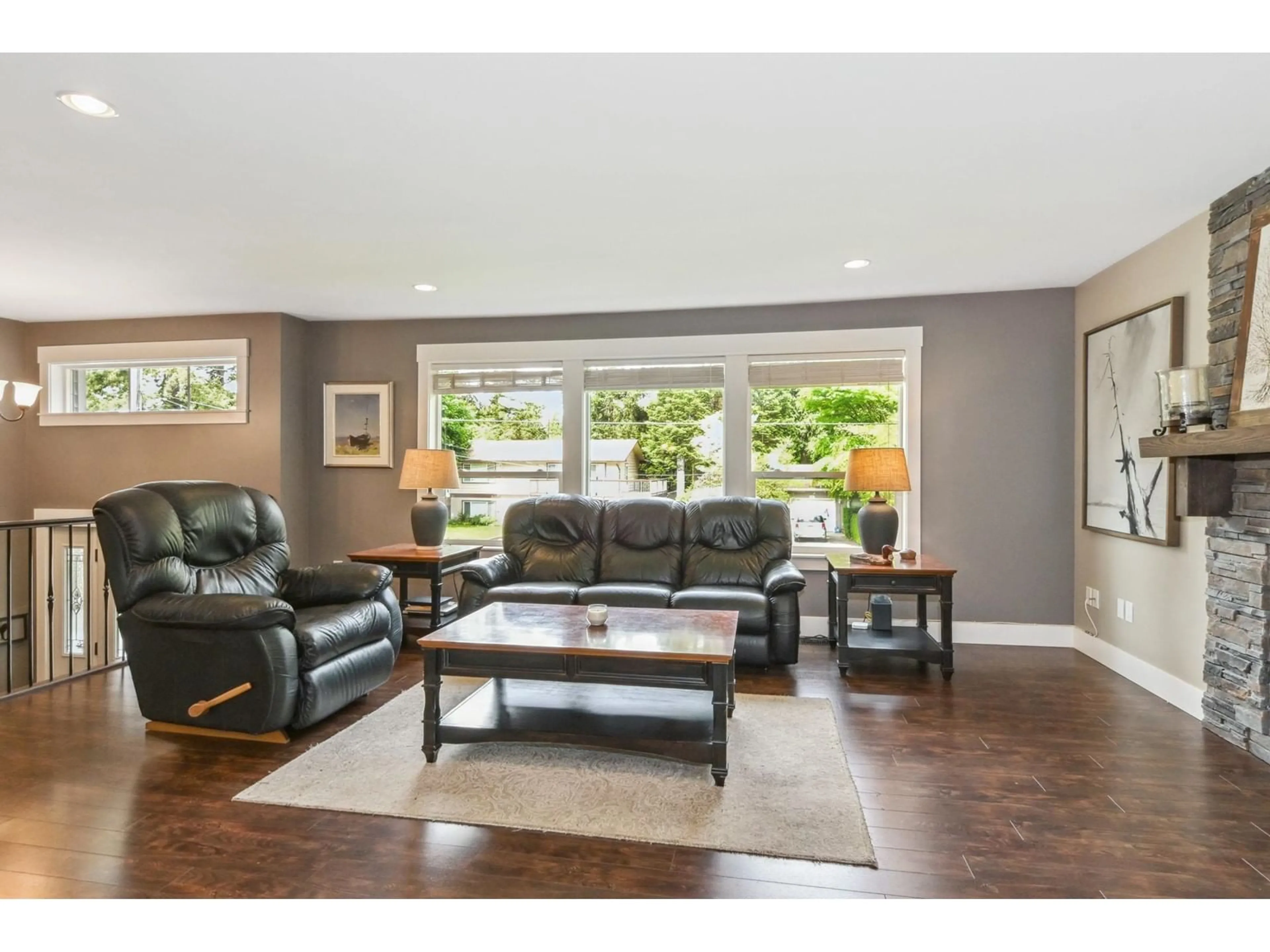 Living room with furniture, unknown for 20460 42A, Langley British Columbia V3A3B7