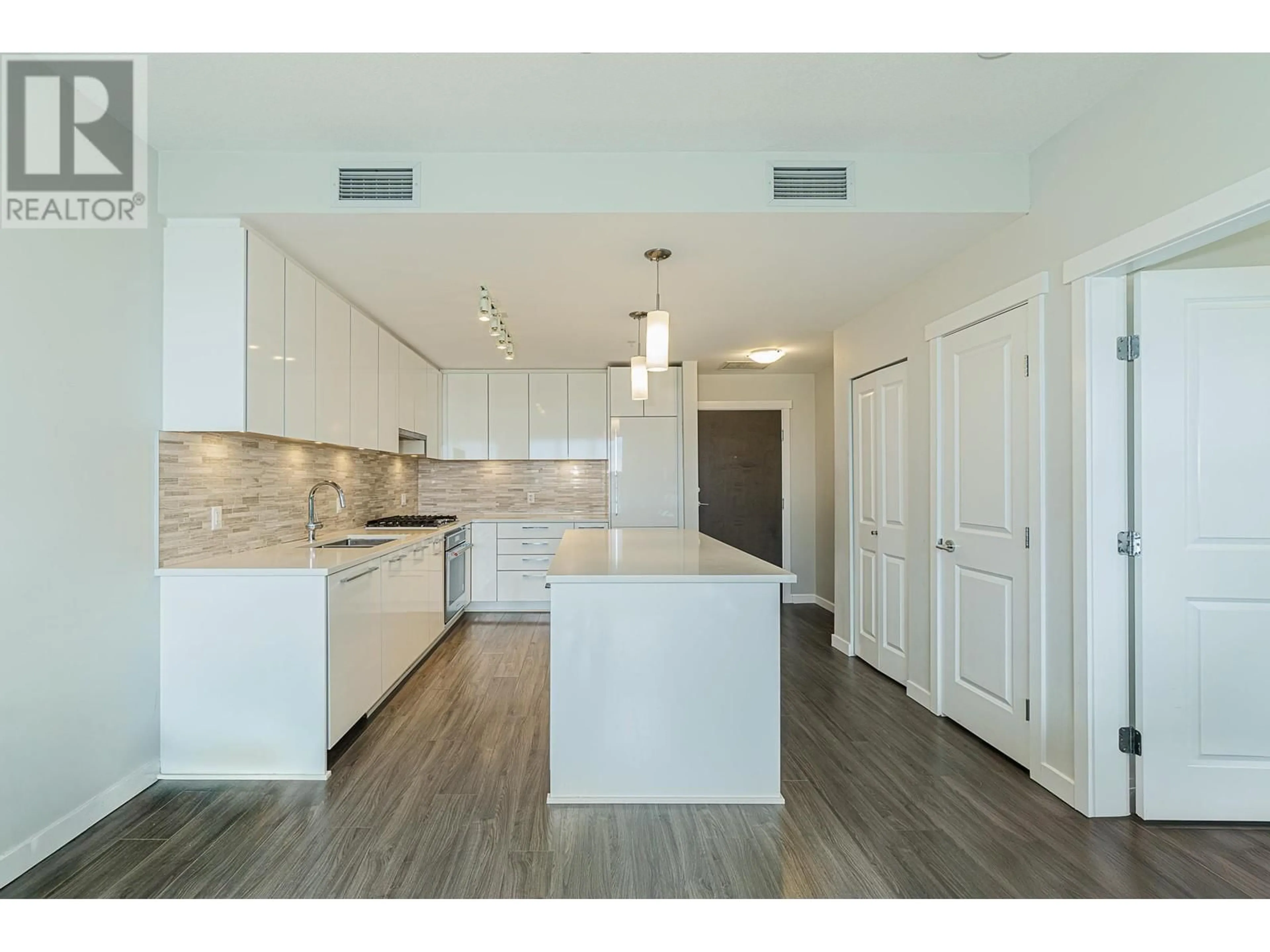 Open concept kitchen, unknown for 401 - 9551 ALEXANDRA ROAD, Richmond British Columbia V6X0S6