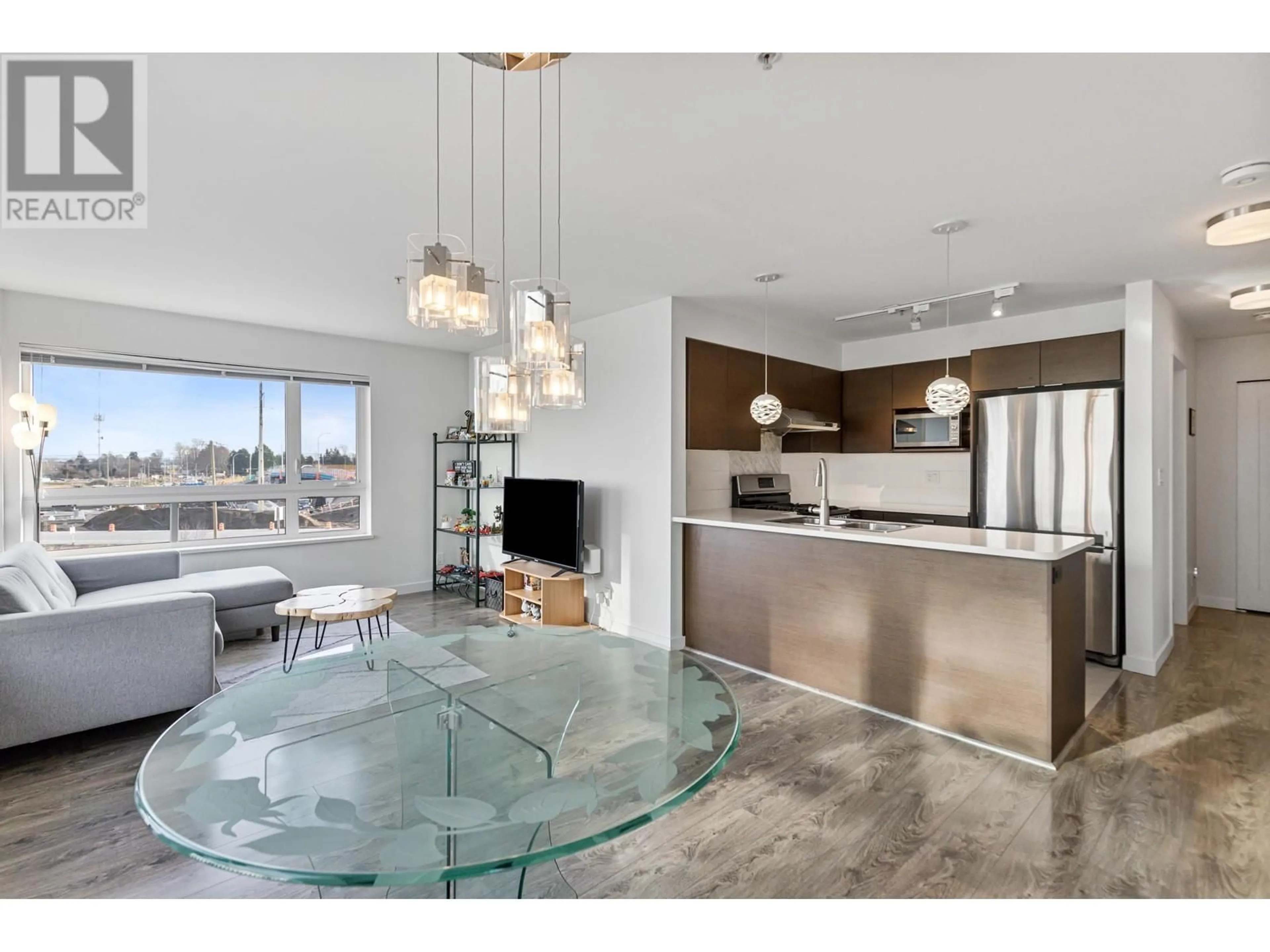 Open concept kitchen, unknown for 203 - 12339 STEVESTON HIGHWAY, Richmond British Columbia V6W0B4
