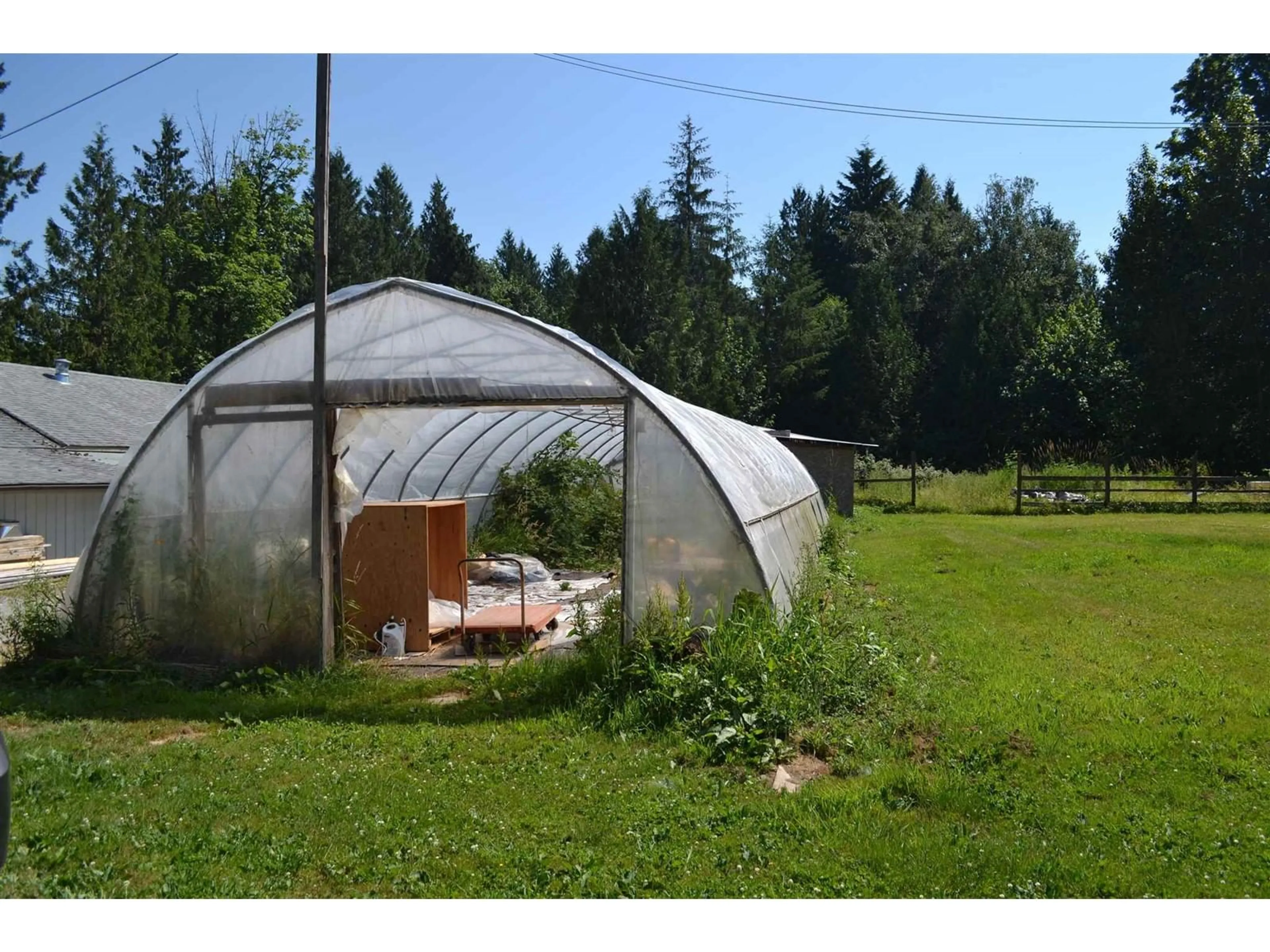 Shed for 23796 16, Langley British Columbia V2Z1K9