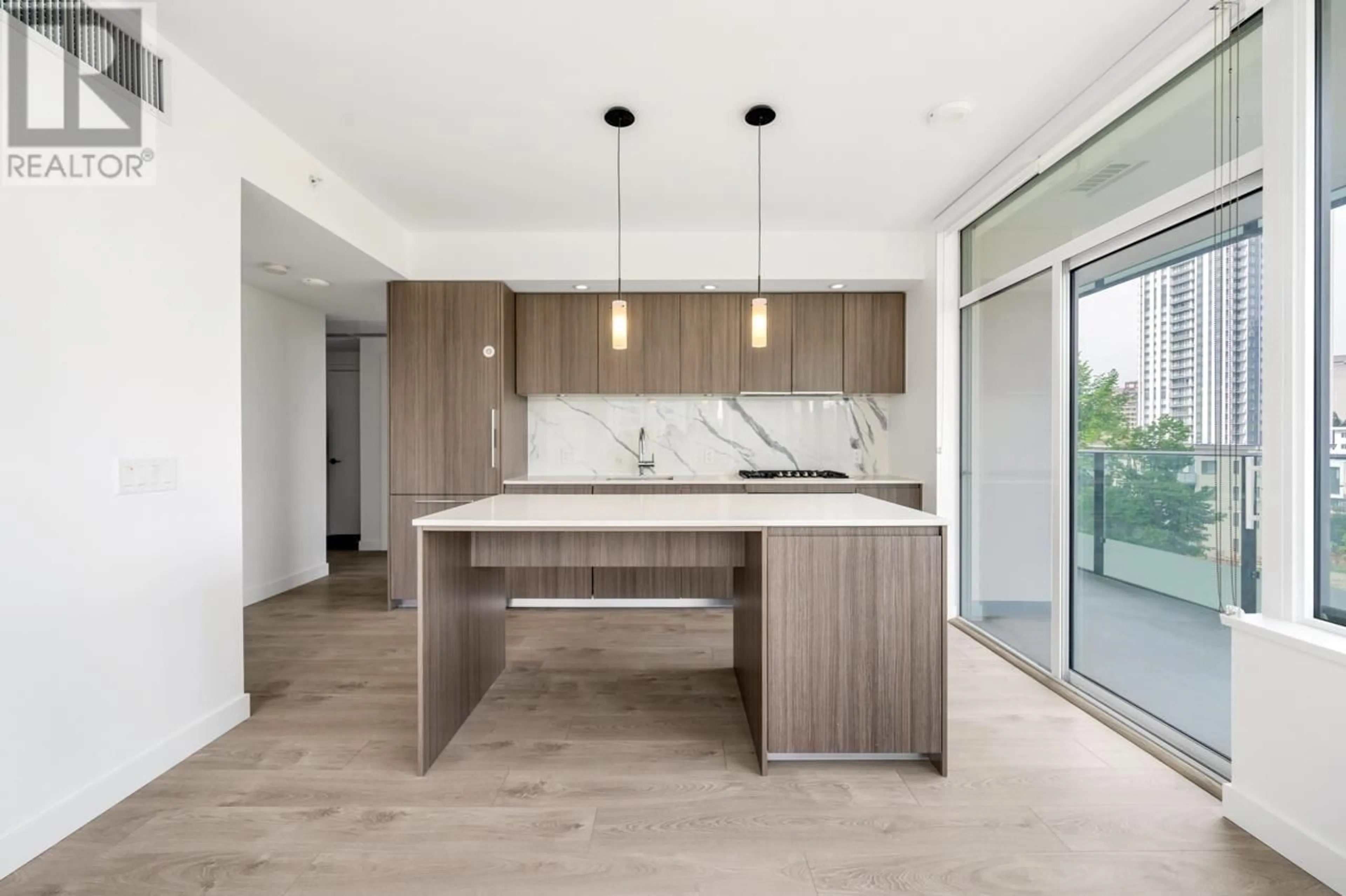 Open concept kitchen, unknown for 509 - 6463 SILVER AVENUE, Burnaby British Columbia V5H0K4