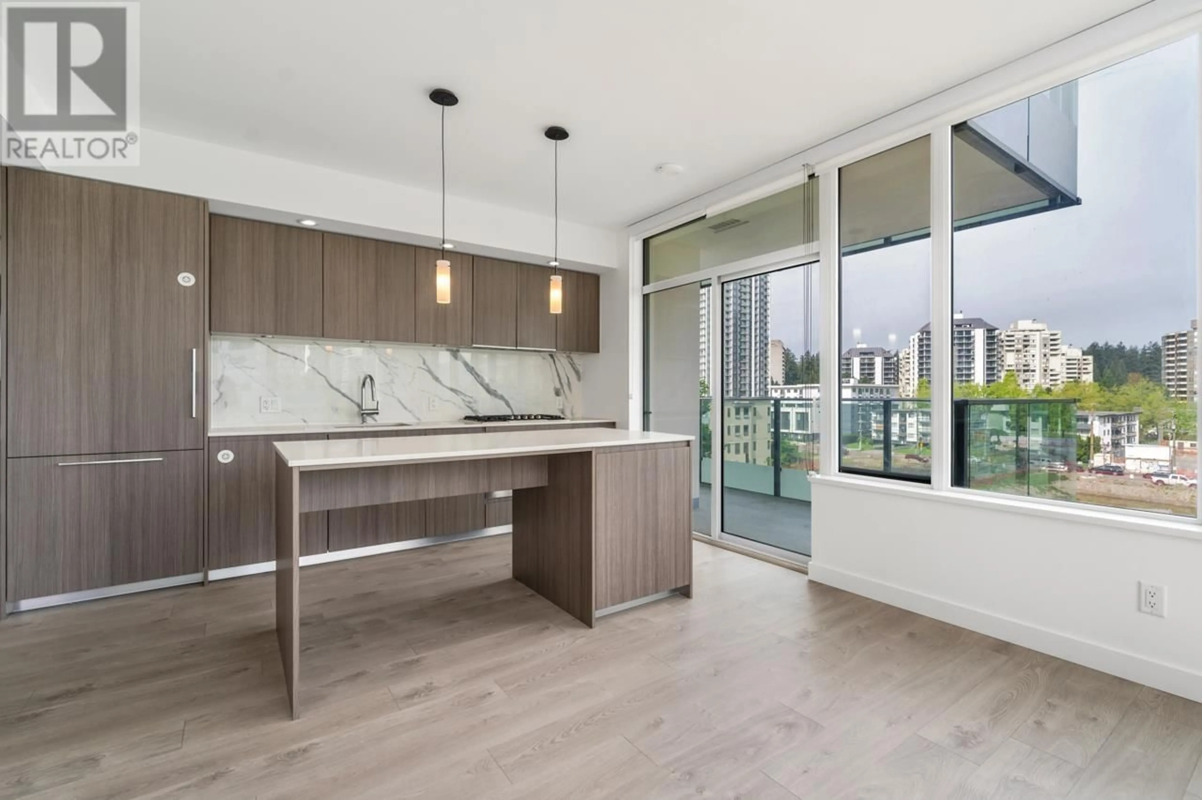 Open concept kitchen, unknown for 509 - 6463 SILVER AVENUE, Burnaby British Columbia V5H0K4