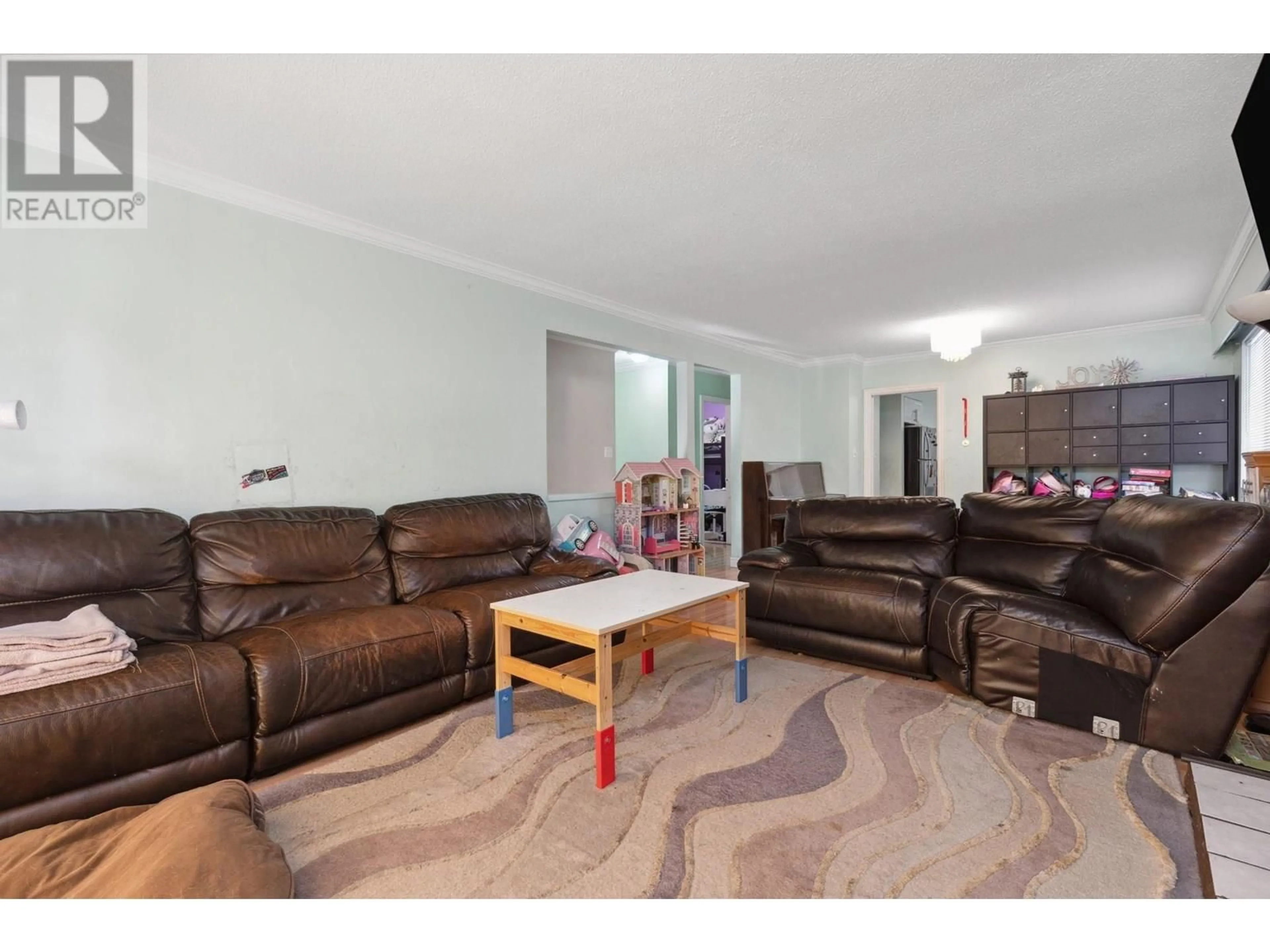 Living room with furniture, unknown for 829 MARINE DRIVE, Vancouver British Columbia V5X2V2