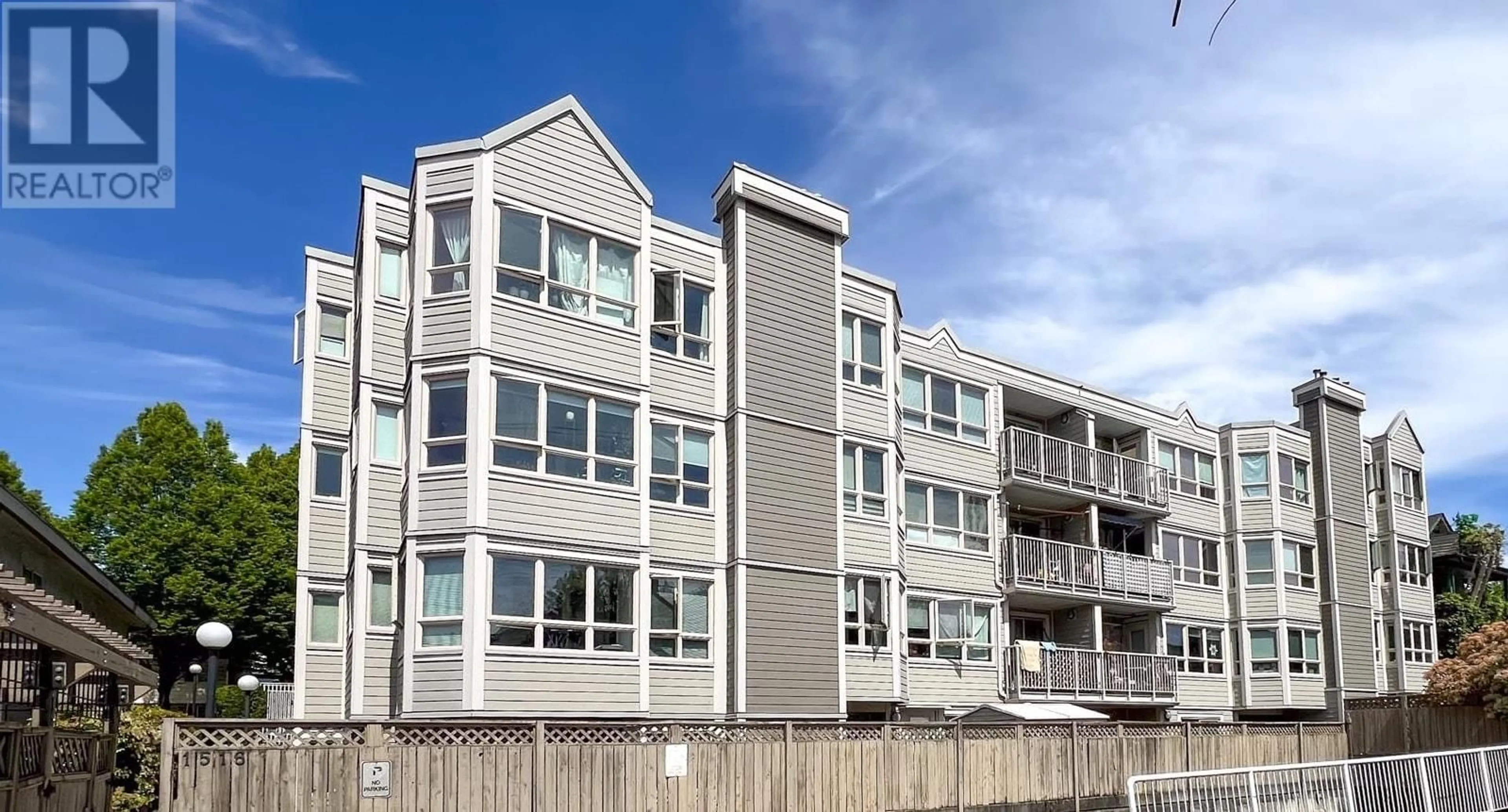Home with vinyl exterior material, building for 308 - 1516 1ST AVENUE, Vancouver British Columbia V5N1A5