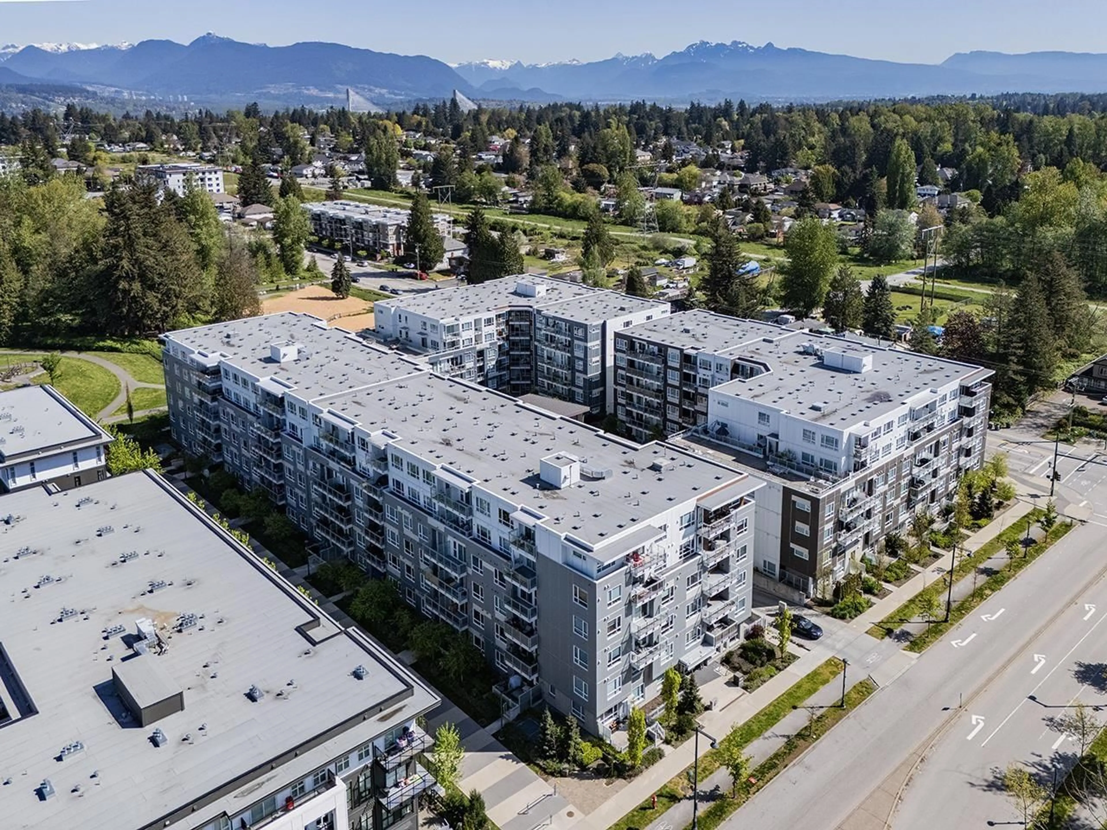 A pic from outside/outdoor area/front of a property/back of a property/a pic from drone, mountain view for 501 - 13963 105, Surrey British Columbia V4P0G1