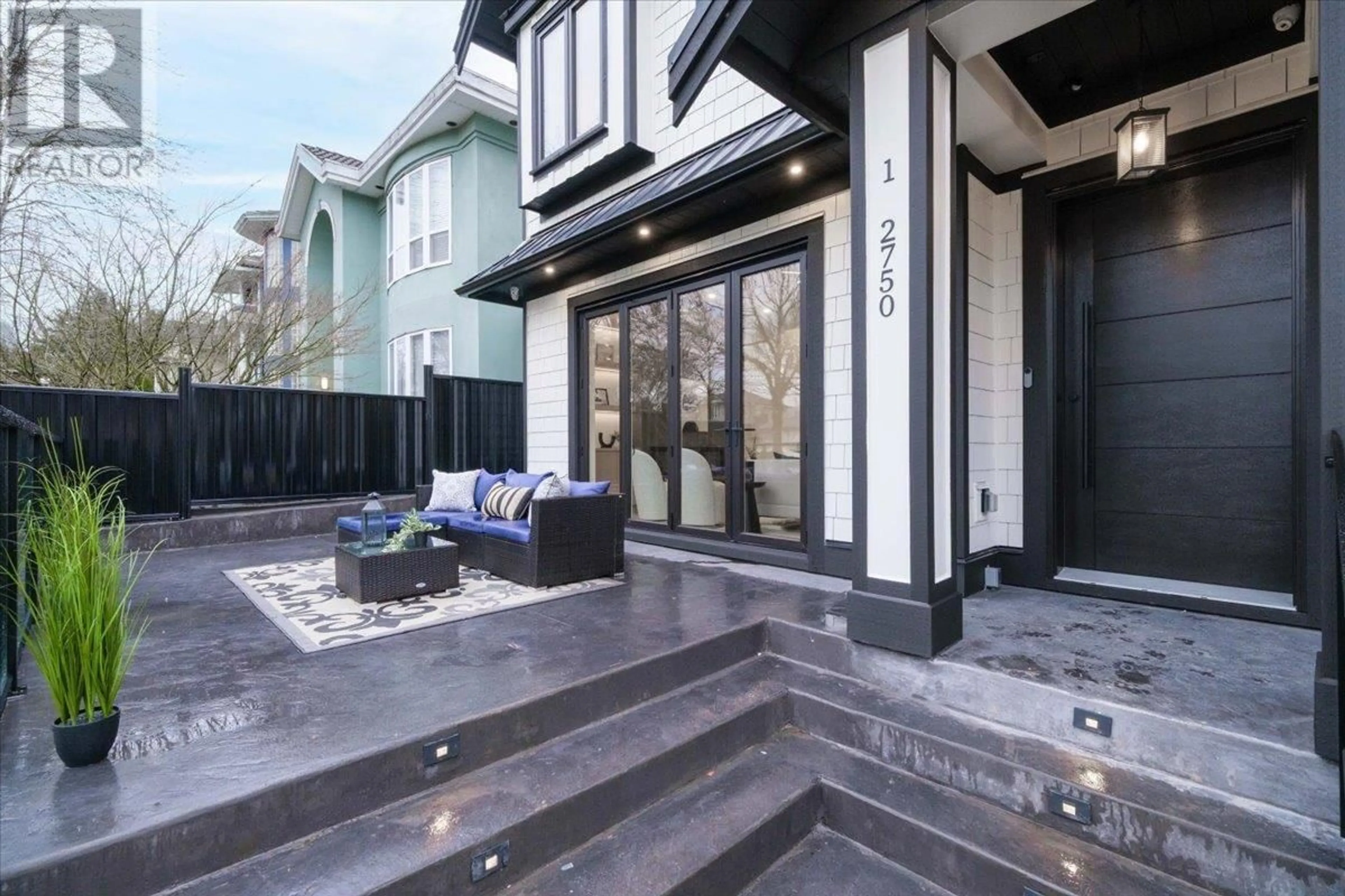 Unknown for 1 - 2750 5TH AVENUE, Vancouver British Columbia V5M1N2