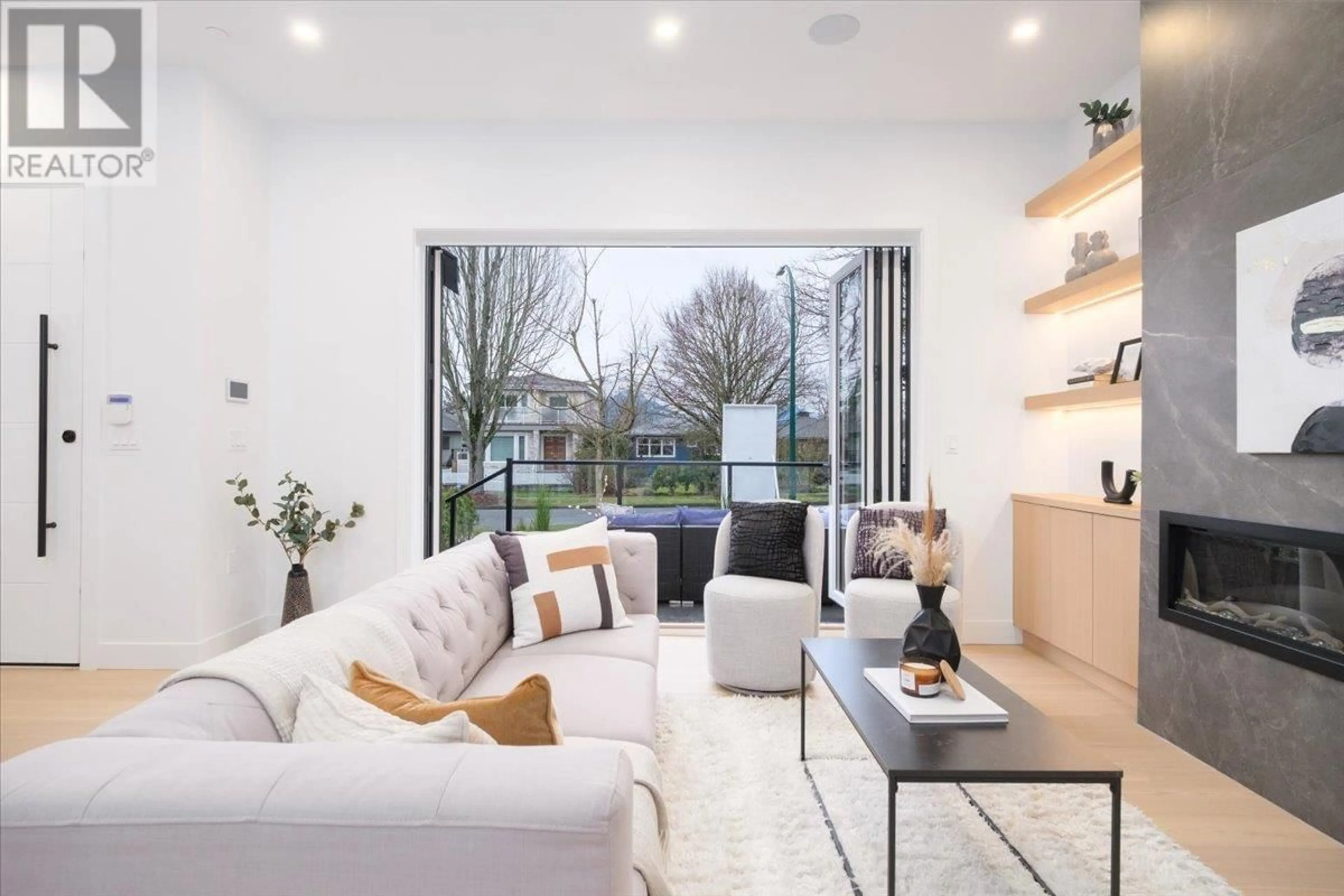 Living room with furniture, unknown for 1 - 2750 5TH AVENUE, Vancouver British Columbia V5M1N2
