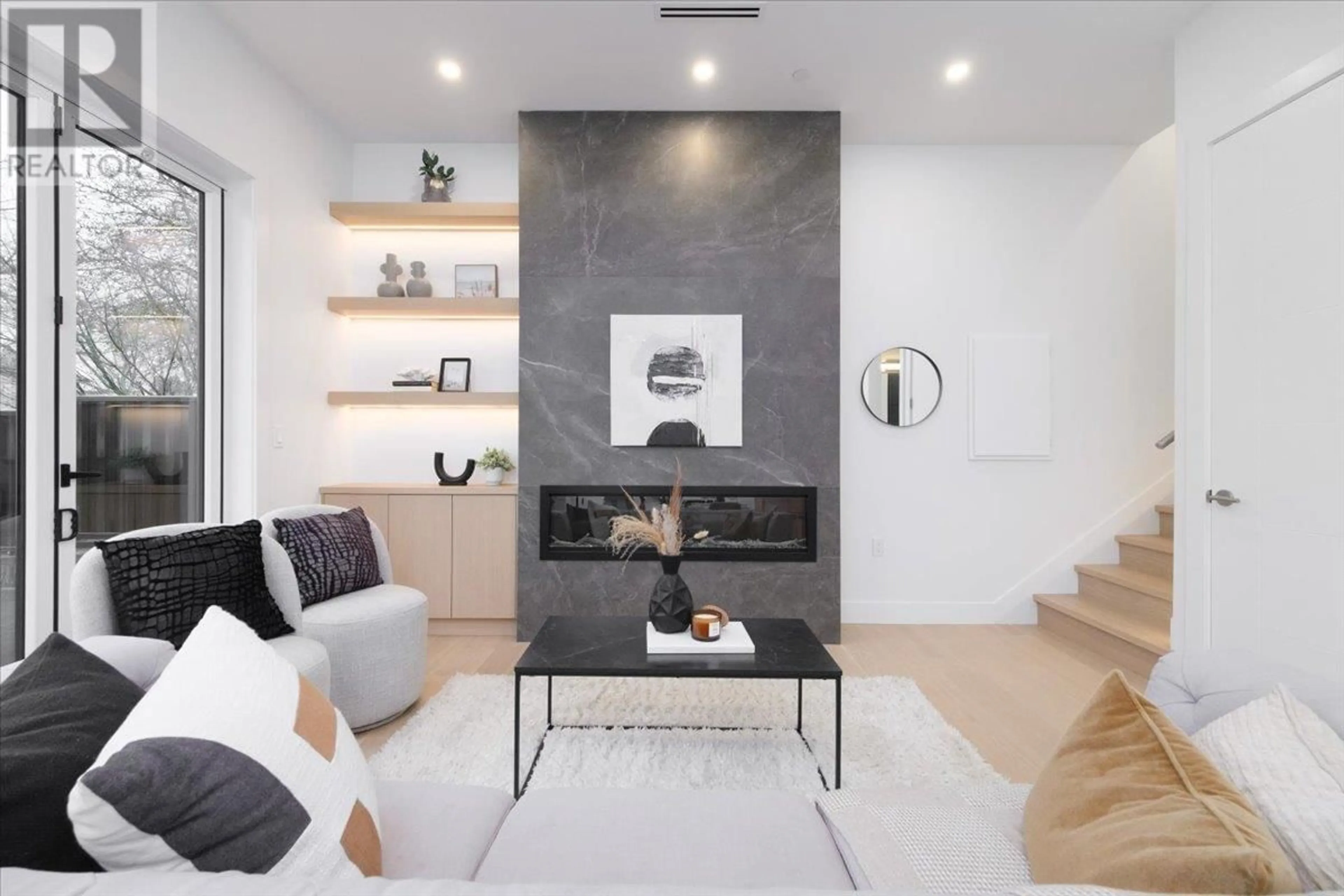 Living room with furniture, unknown for 1 - 2750 5TH AVENUE, Vancouver British Columbia V5M1N2